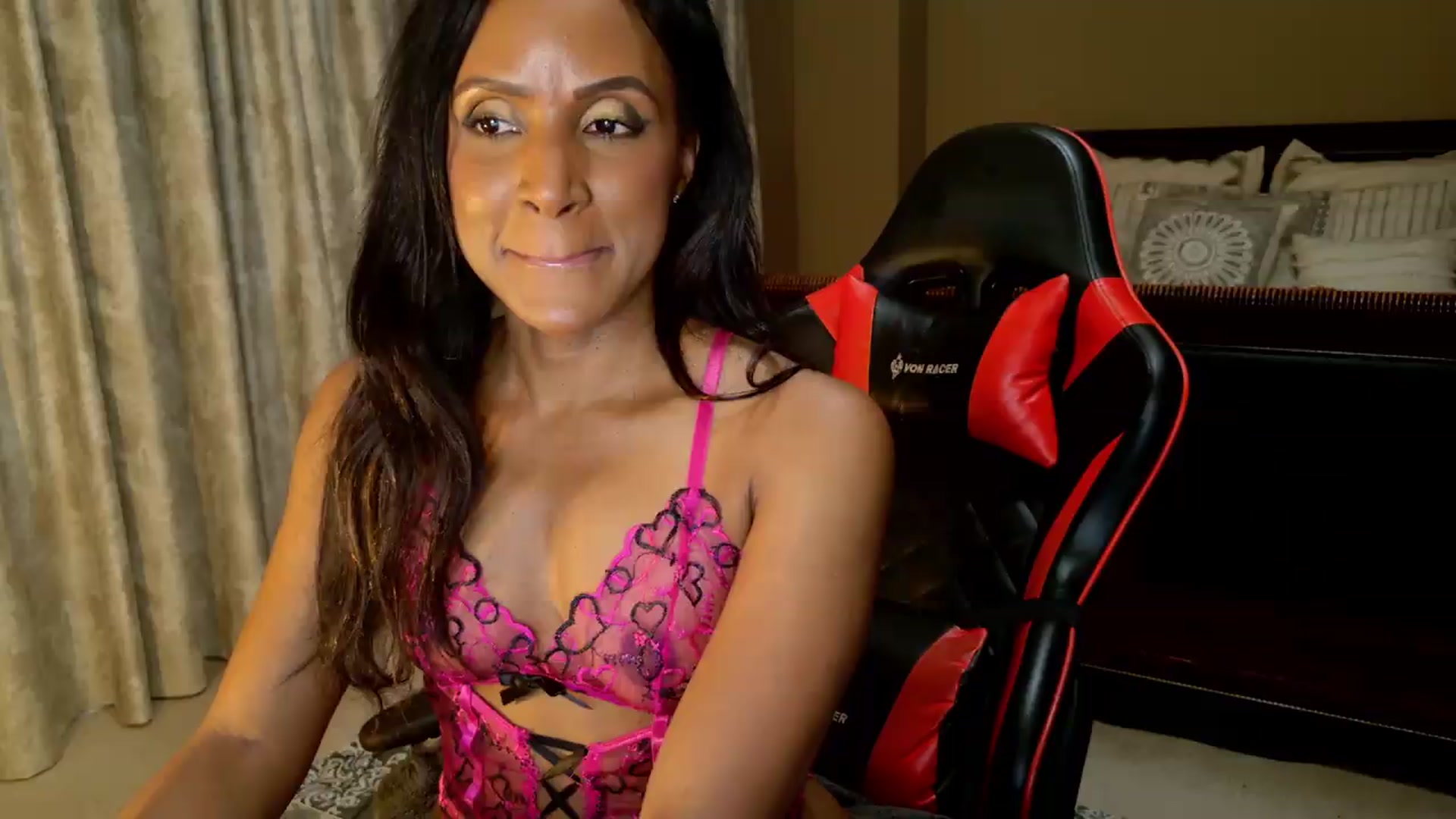 Gallery image thumbnail from Ms_WetNWild's myfreecams stream on, 06/24/2026, 01:44 image 12 of 20