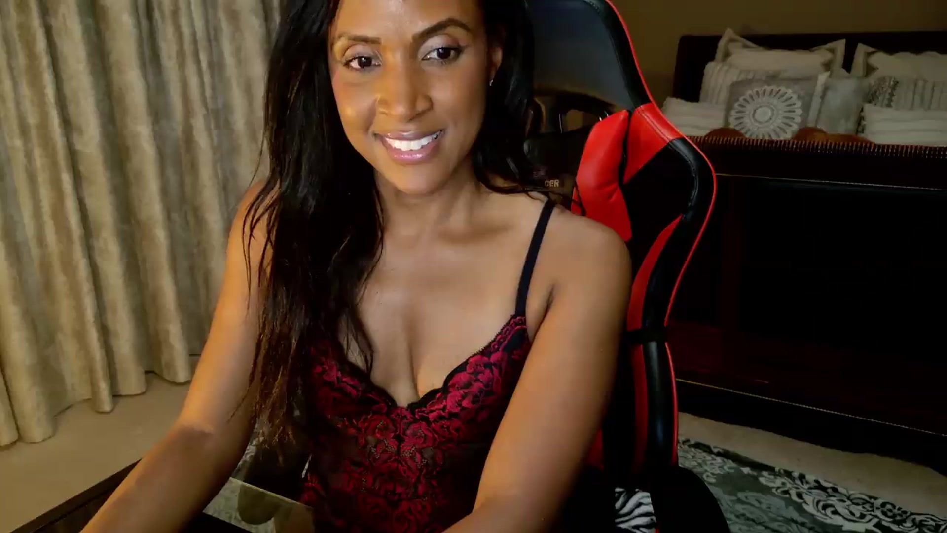 Gallery image thumbnail from Ms_WetNWild's myfreecams stream on, 06/25/2026, 04:28 image 1 of 20