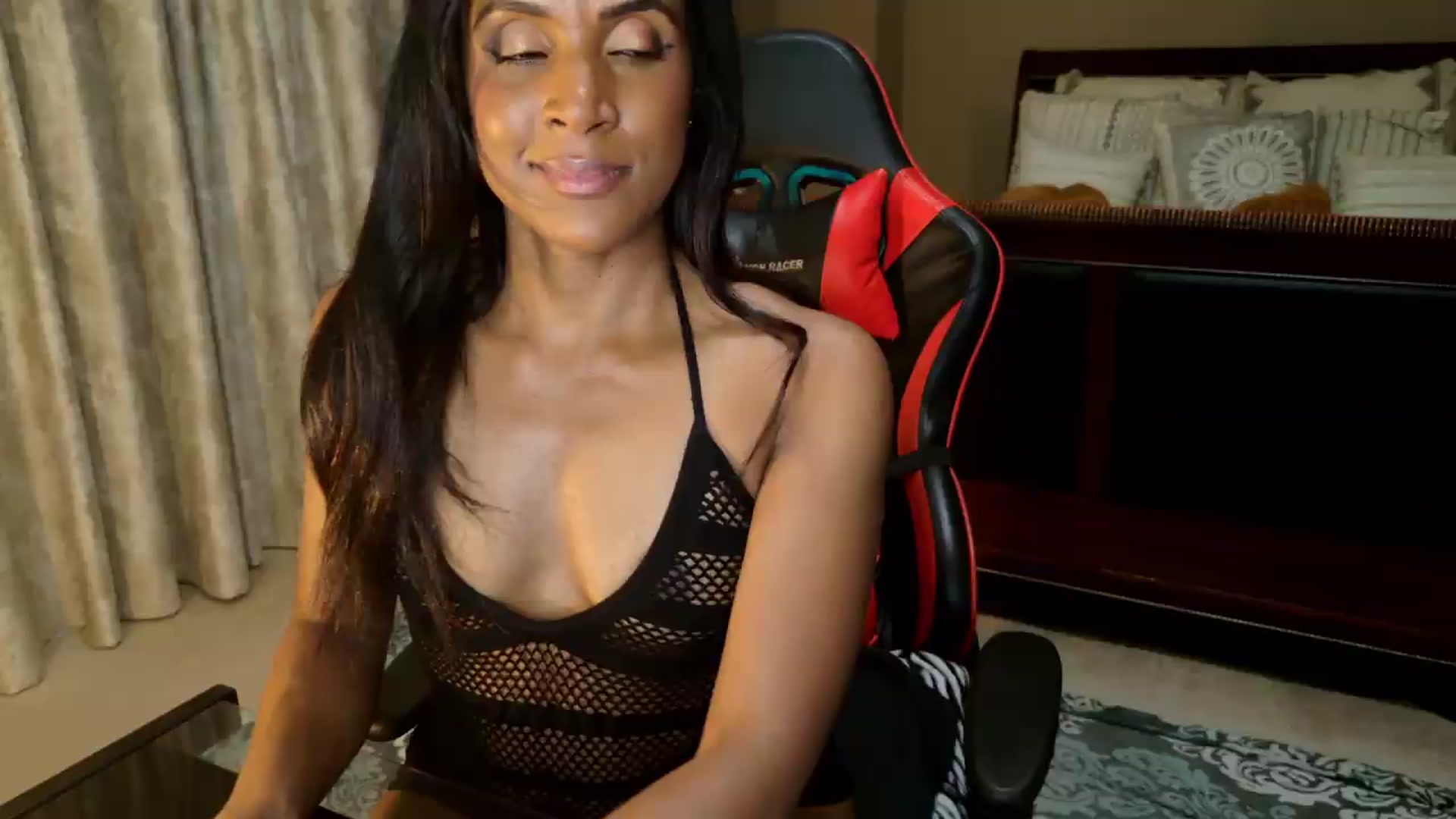 Gallery image thumbnail from Ms_WetNWild's myfreecams stream on, 06/26/2026, 04:09 image 8 of 20