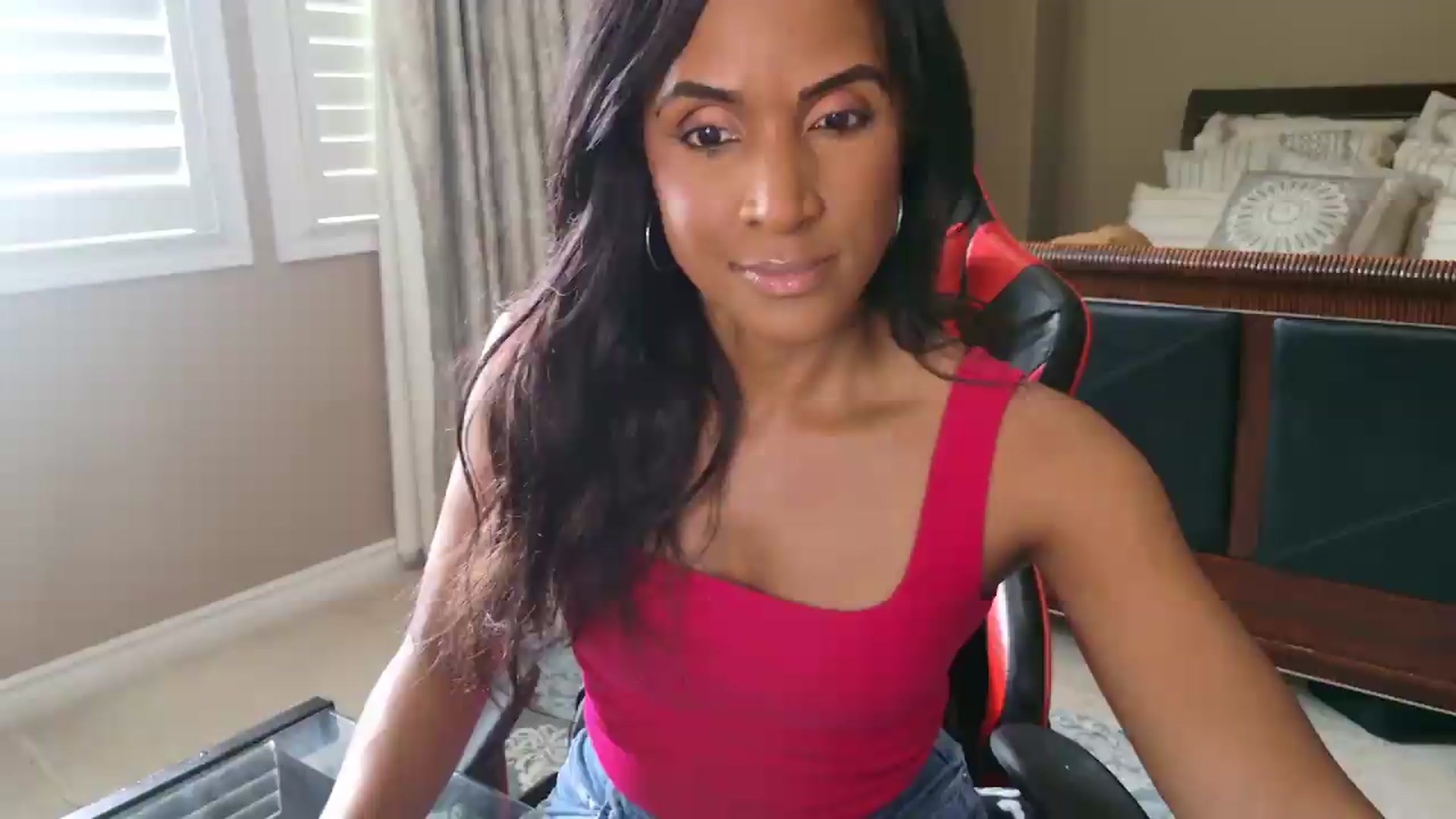 Gallery image thumbnail from Ms_WetNWild's myfreecams stream on, 06/26/2026, 19:36 image 1 of 20