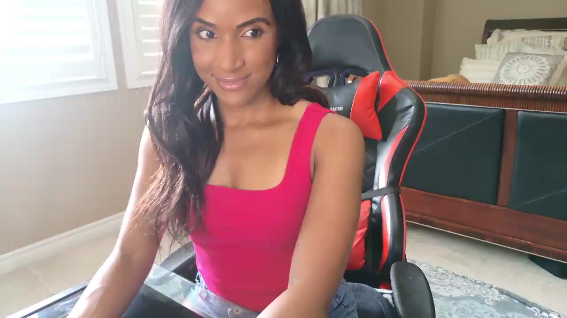 Gallery image thumbnail from Ms_WetNWild's myfreecams stream on, 06/26/2026, 19:36 image 19 of 20