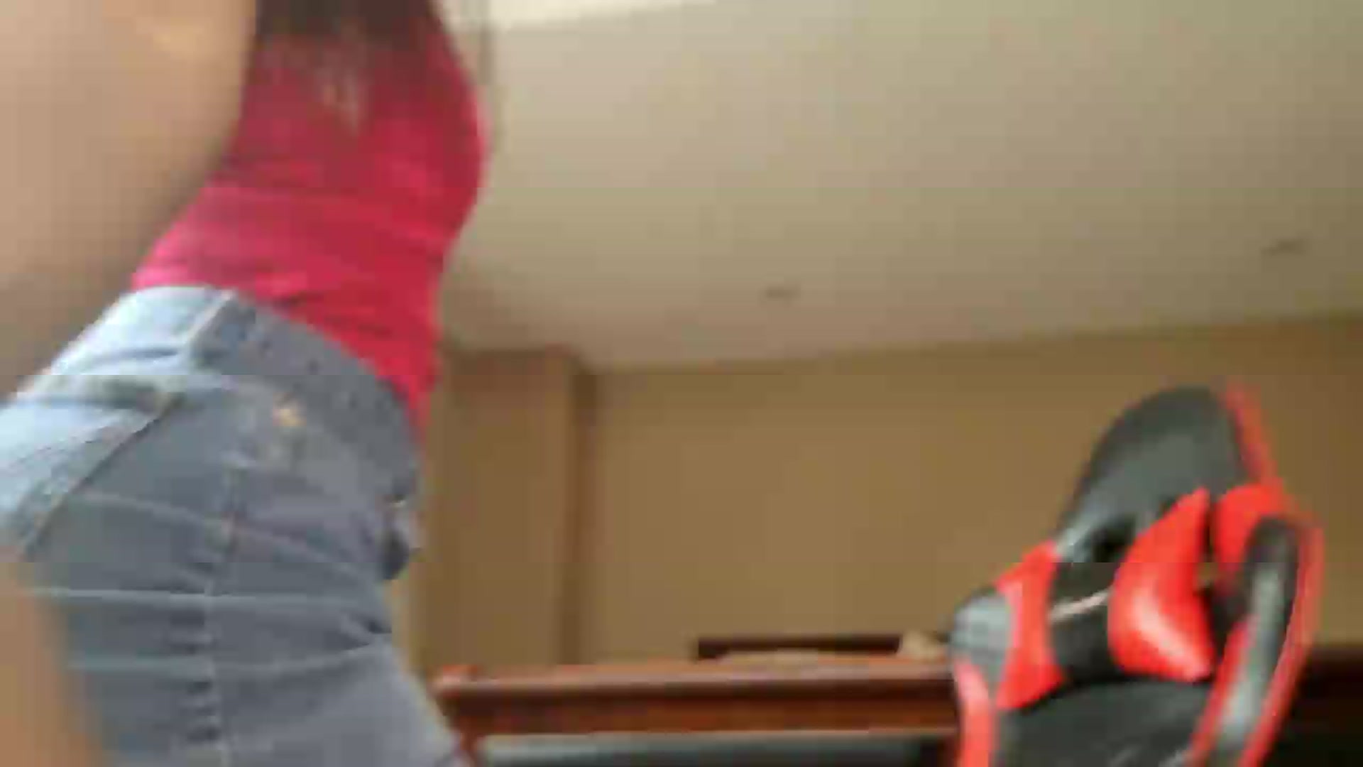 Gallery image thumbnail from Ms_WetNWild's myfreecams stream on, 06/26/2026, 20:17 image 18 of 20