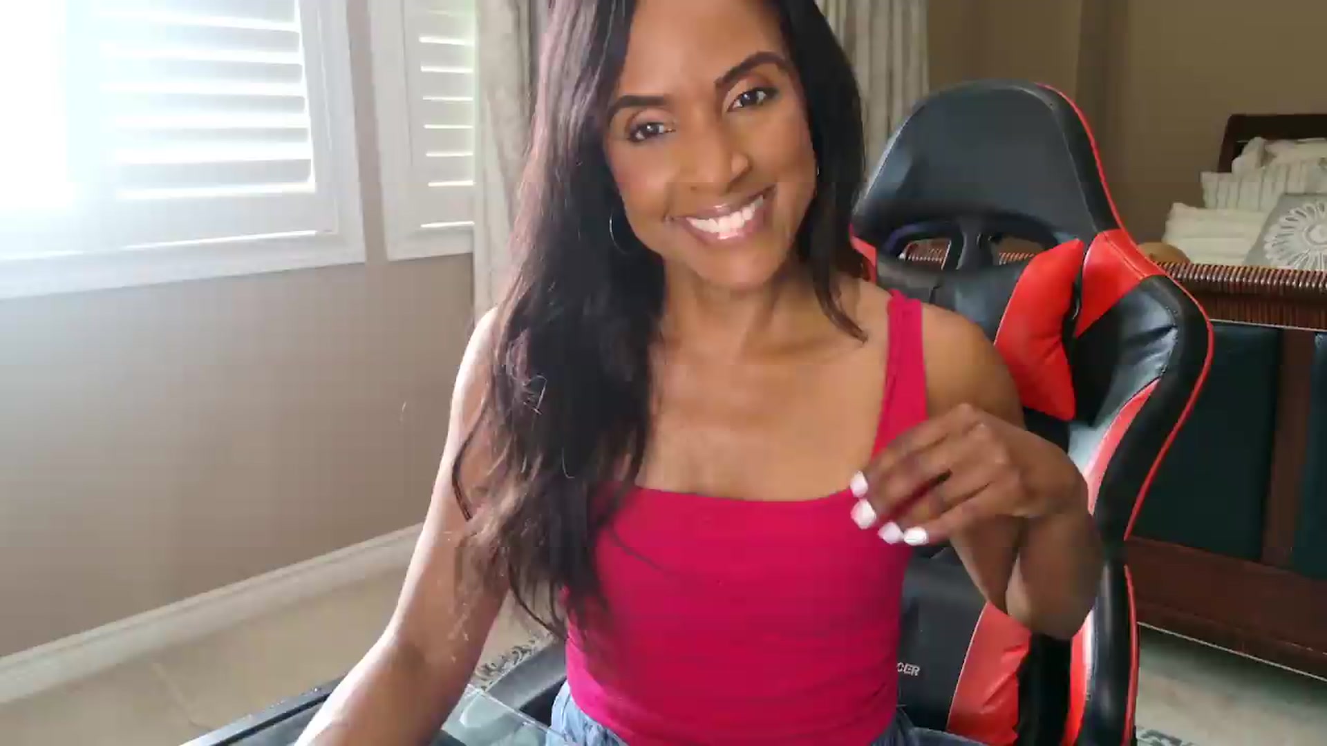 Gallery image thumbnail from Ms_WetNWild's myfreecams stream on, 06/27/2026, 24:04 image 1 of 20