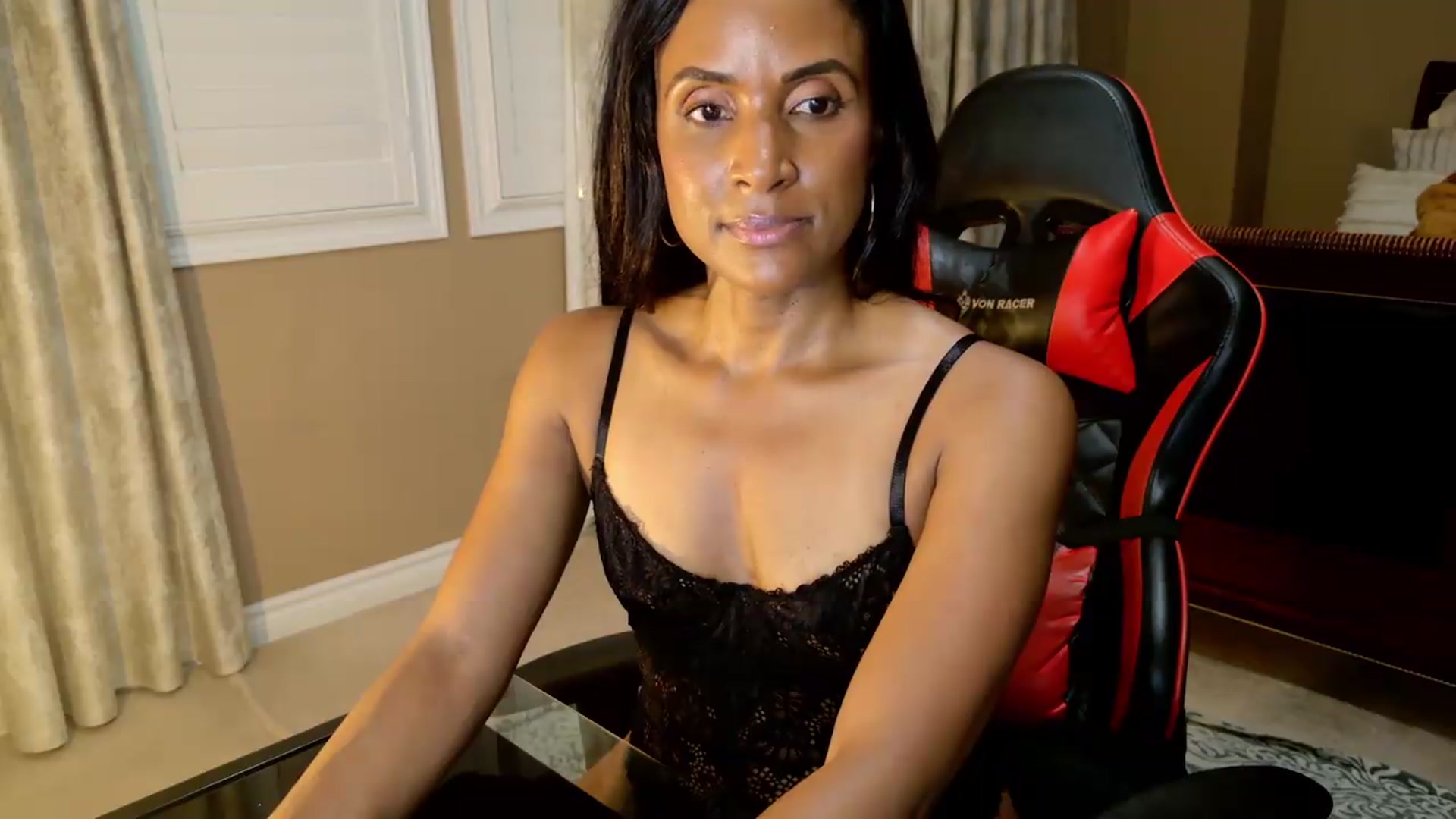 Gallery image thumbnail from Ms_WetNWild's myfreecams stream on, 06/27/2026, 03:45 image 19 of 20