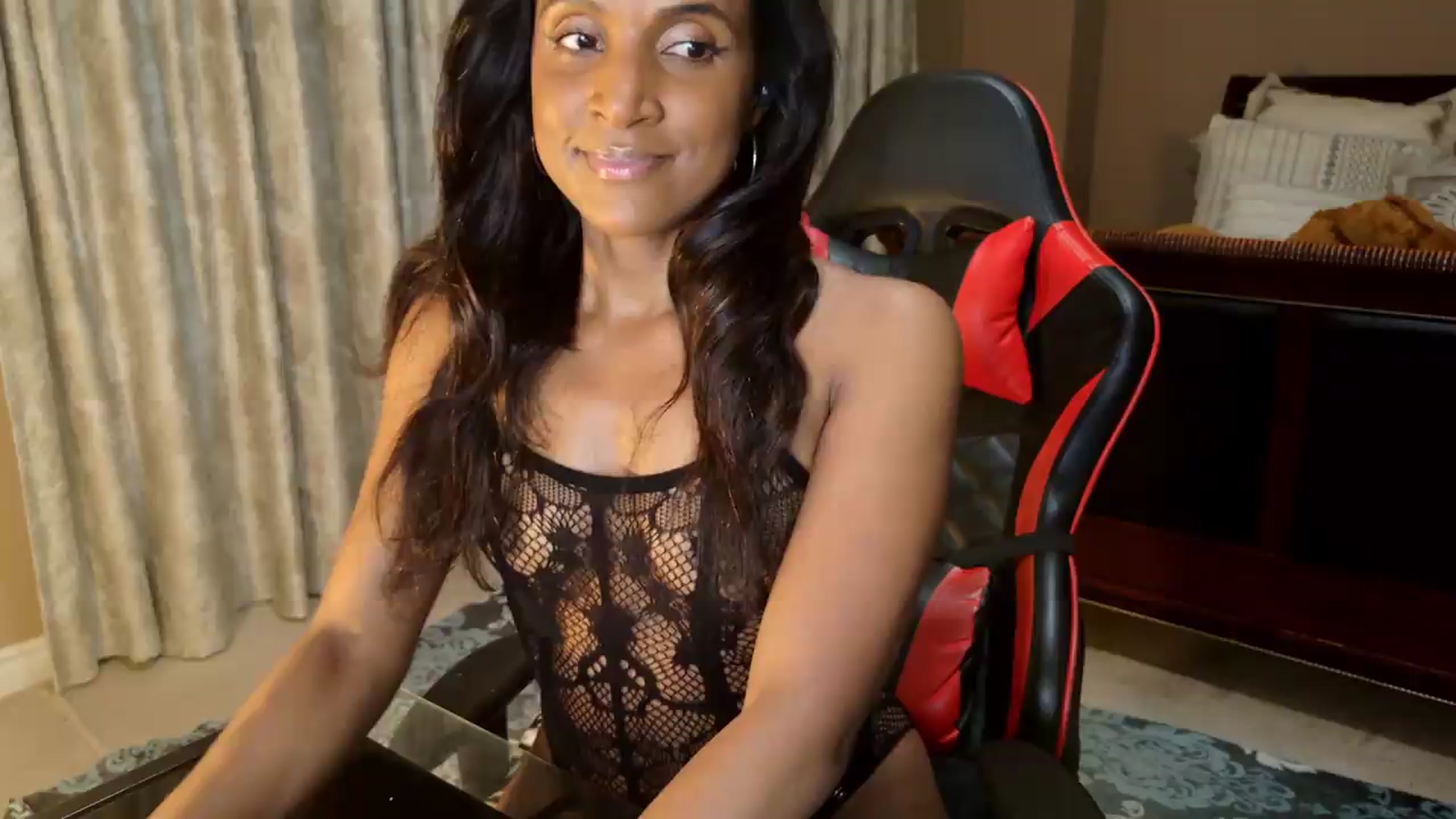 Gallery image thumbnail from Ms_WetNWild's myfreecams stream on, 06/28/2026, 05:04 image 3 of 20