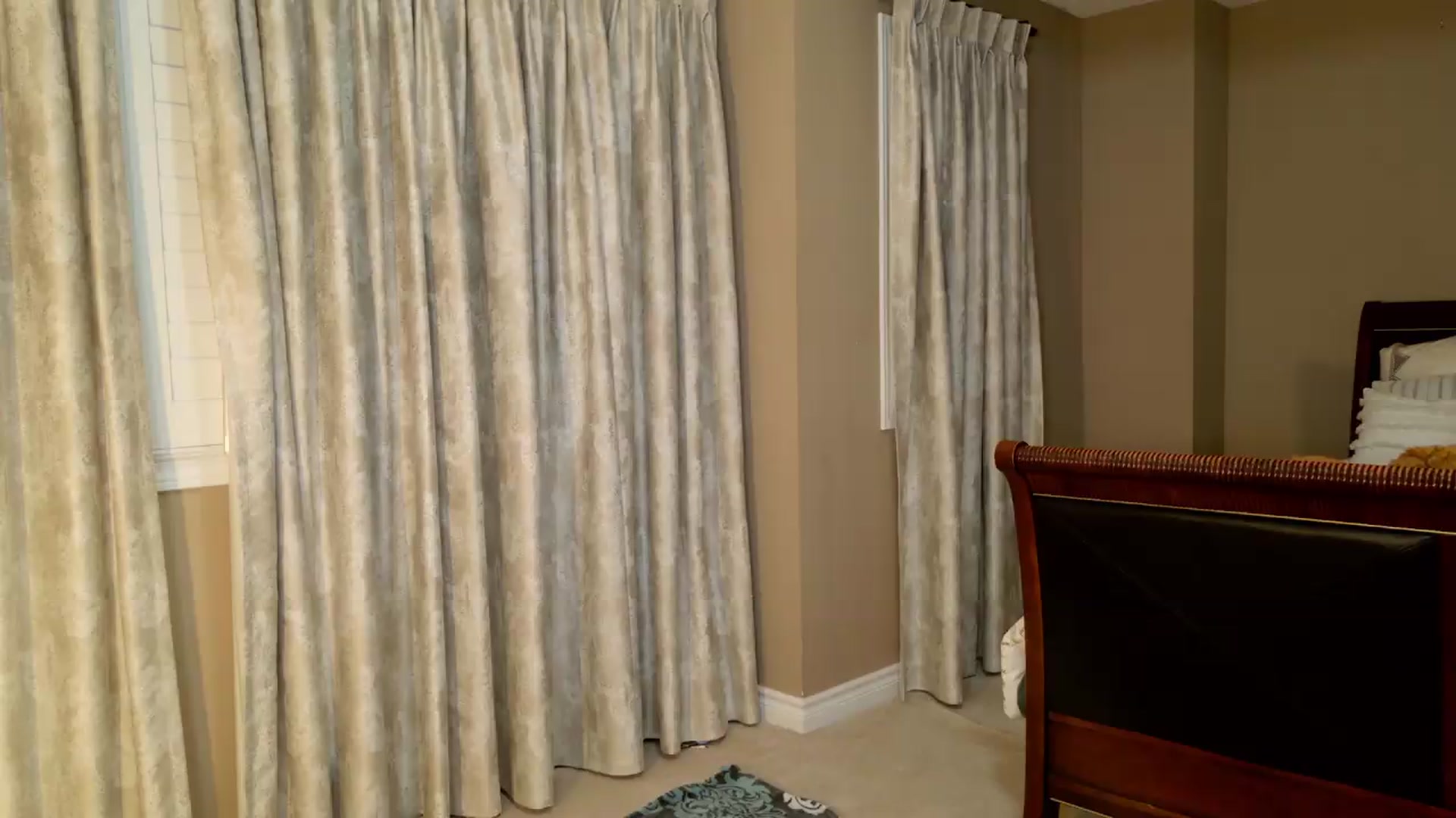 Gallery image thumbnail from Ms_WetNWild's myfreecams stream on, 06/29/2026, 01:51 image 13 of 20