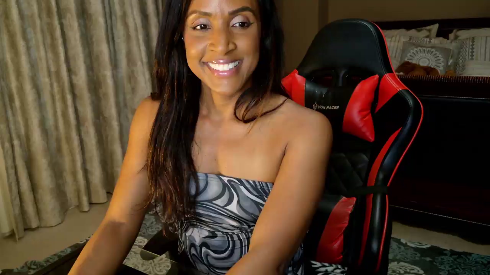 Gallery image thumbnail from Ms_WetNWild's myfreecams stream on, 07/05/2026, 04:24 image 1 of 20