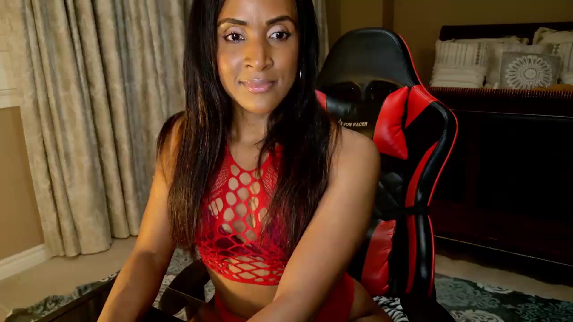 Gallery image thumbnail from Ms_WetNWild's myfreecams stream on, 07/06/2026, 02:28 image 8 of 20