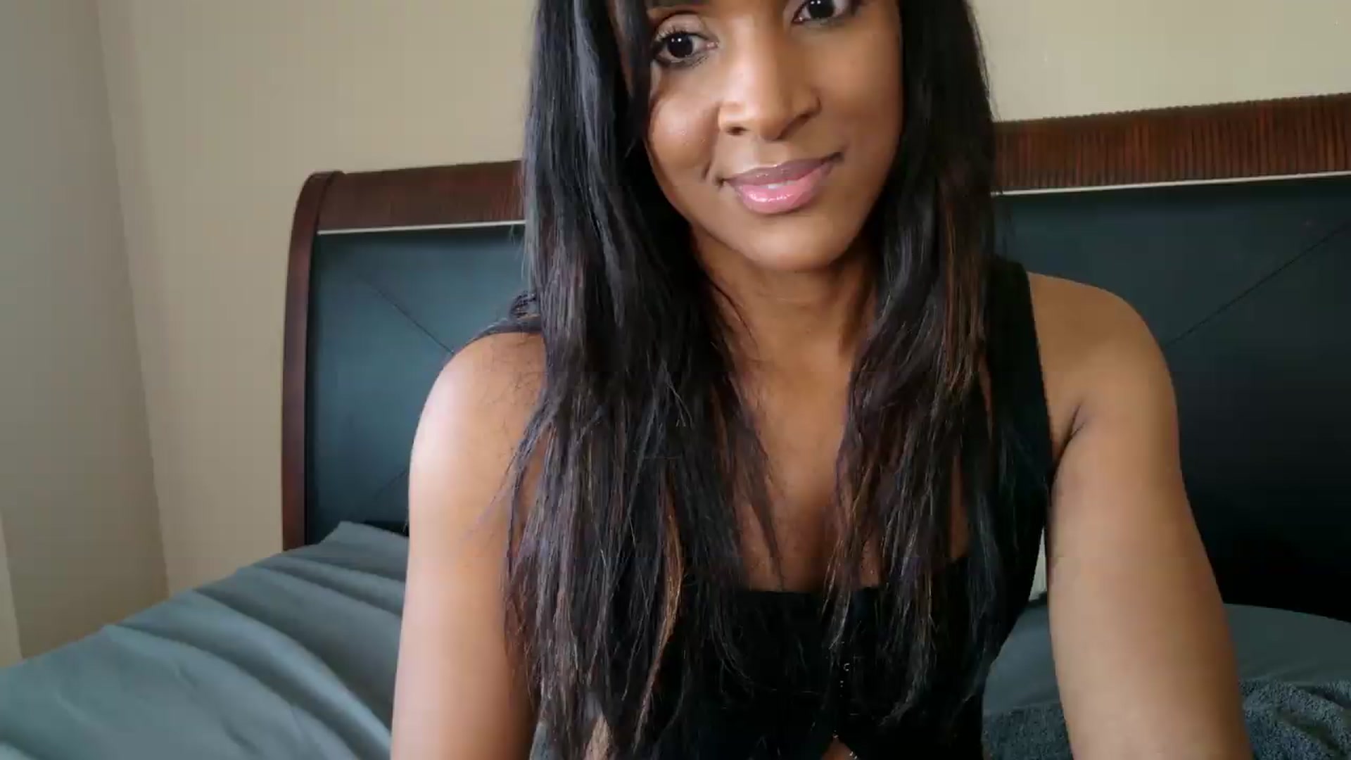 Gallery image thumbnail from Ms_WetNWild's myfreecams stream on, 07/06/2026, 13:10 image 1 of 20