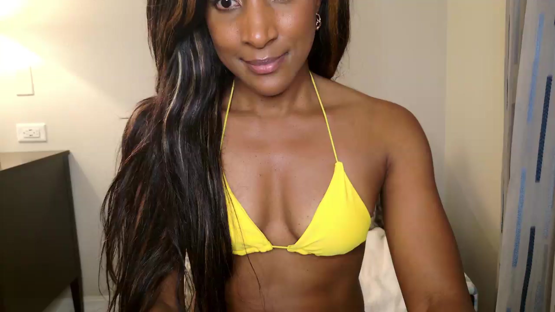 Gallery image thumbnail from Ms_WetNWild's myfreecams stream on, 07/21/2026, 05:04 image 13 of 20