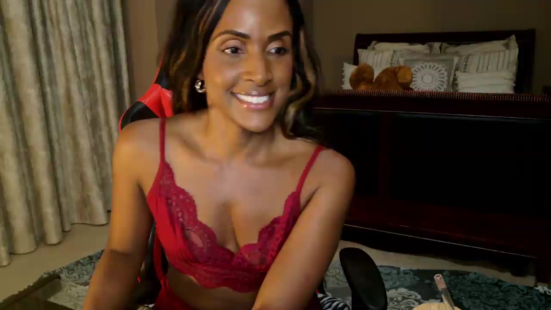 Gallery image thumbnail from Ms_WetNWild's myfreecams stream on, 07/29/2026, 02:48 image 11 of 20