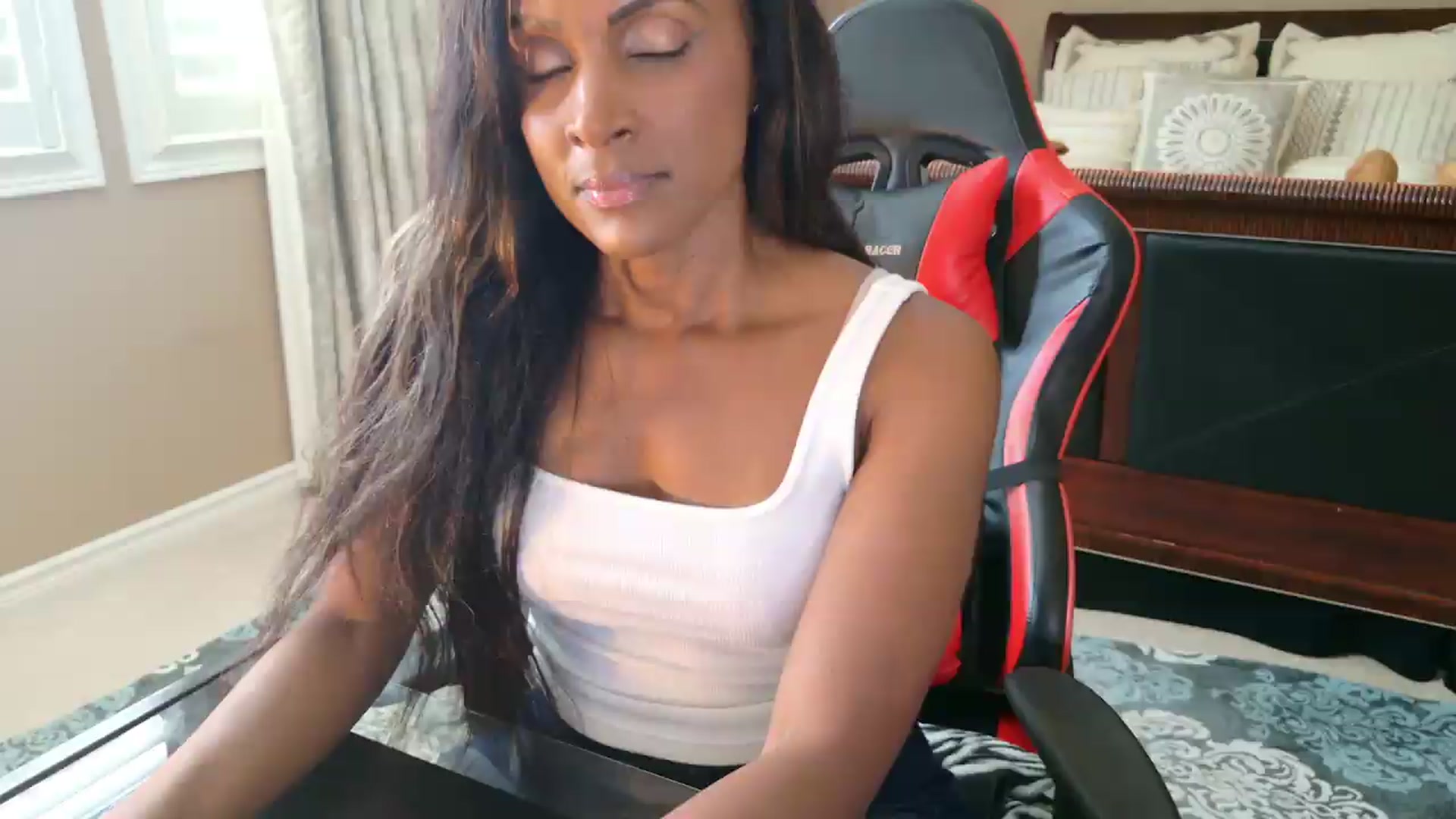 Gallery image thumbnail from Ms_WetNWild's myfreecams stream on, 07/31/2026, 20:50 image 2 of 20