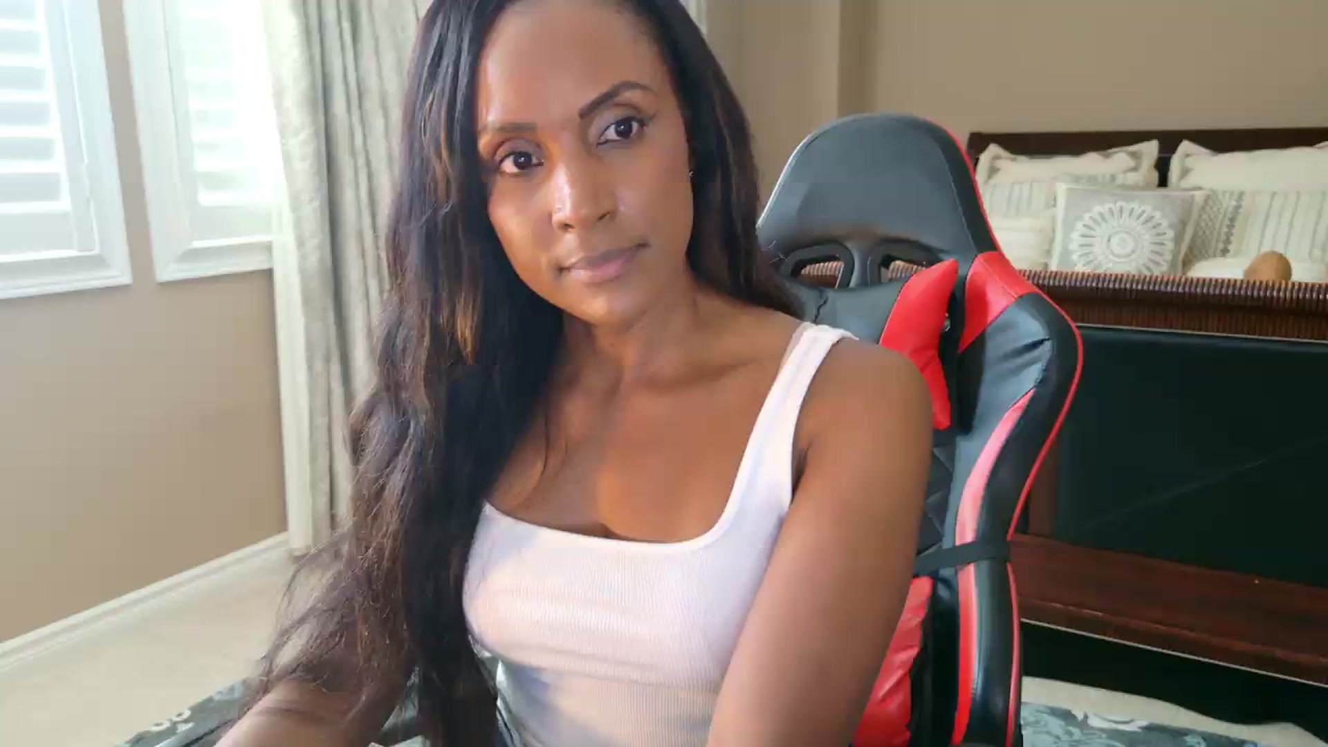 Gallery image thumbnail from Ms_WetNWild's myfreecams stream on, 07/31/2026, 20:50 image 1 of 20