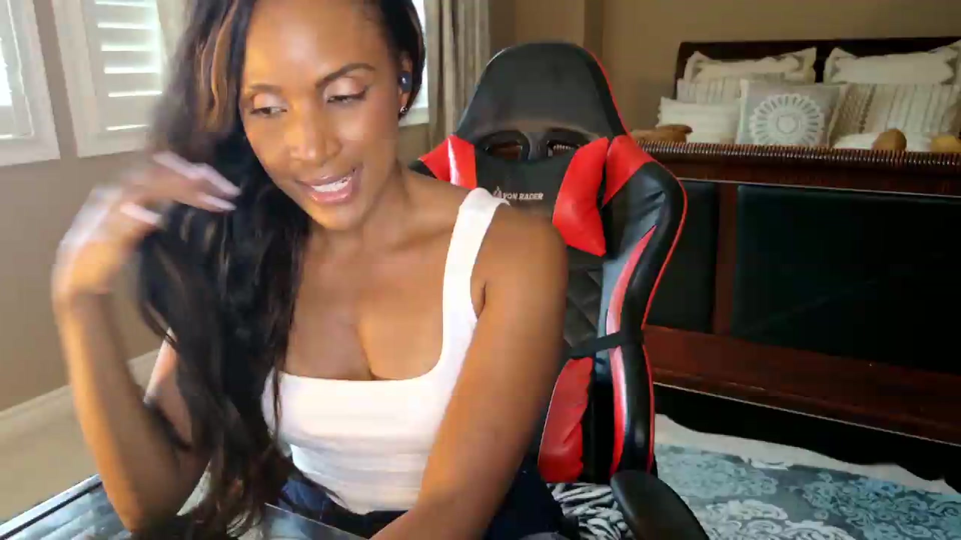 Gallery image thumbnail from Ms_WetNWild's myfreecams stream on, 07/31/2026, 23:47 image 13 of 20