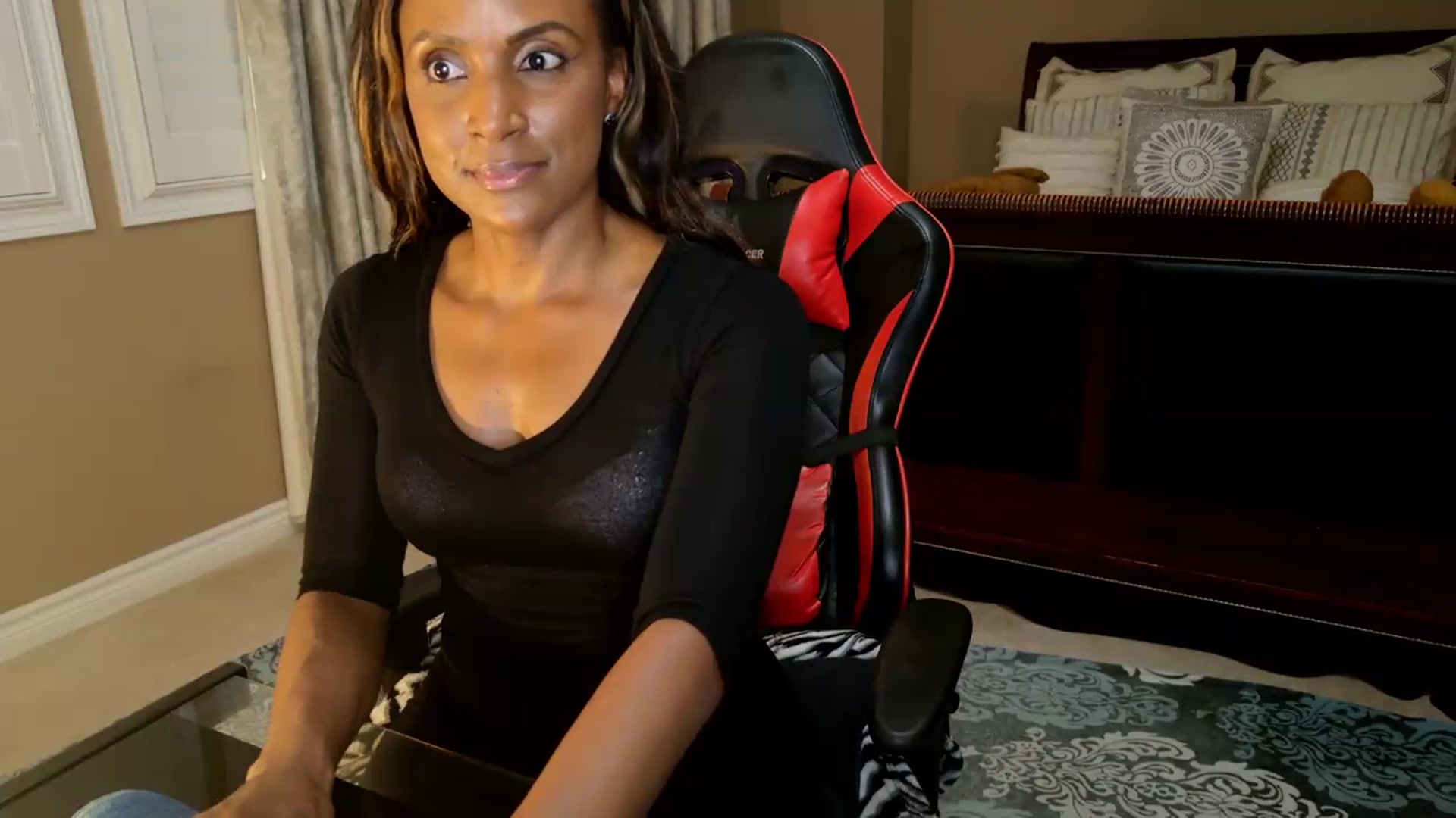 Gallery image thumbnail from Ms_WetNWild's myfreecams stream on, 08/01/2026, 01:00 image 11 of 20