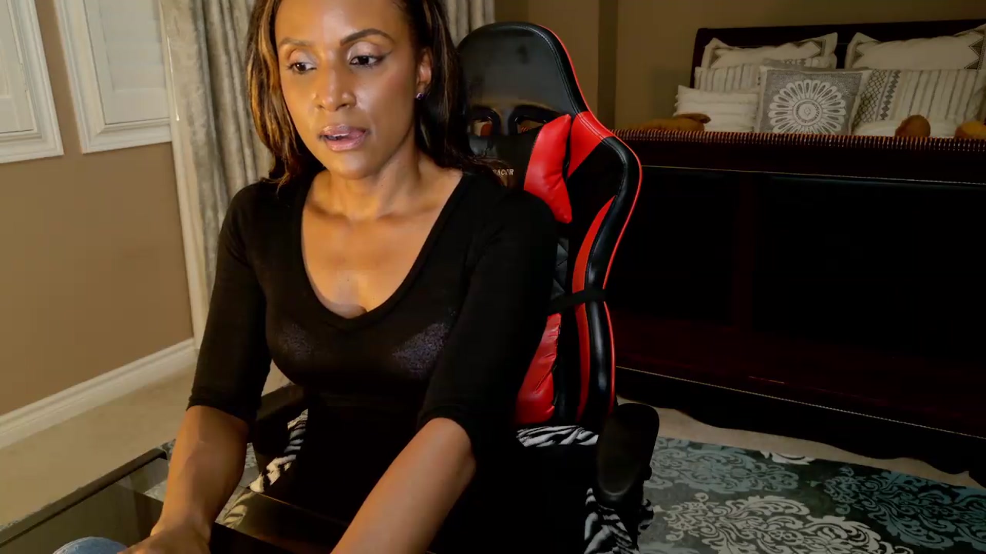 Gallery image thumbnail from Ms_WetNWild's myfreecams stream on, 08/01/2026, 01:00 image 12 of 20