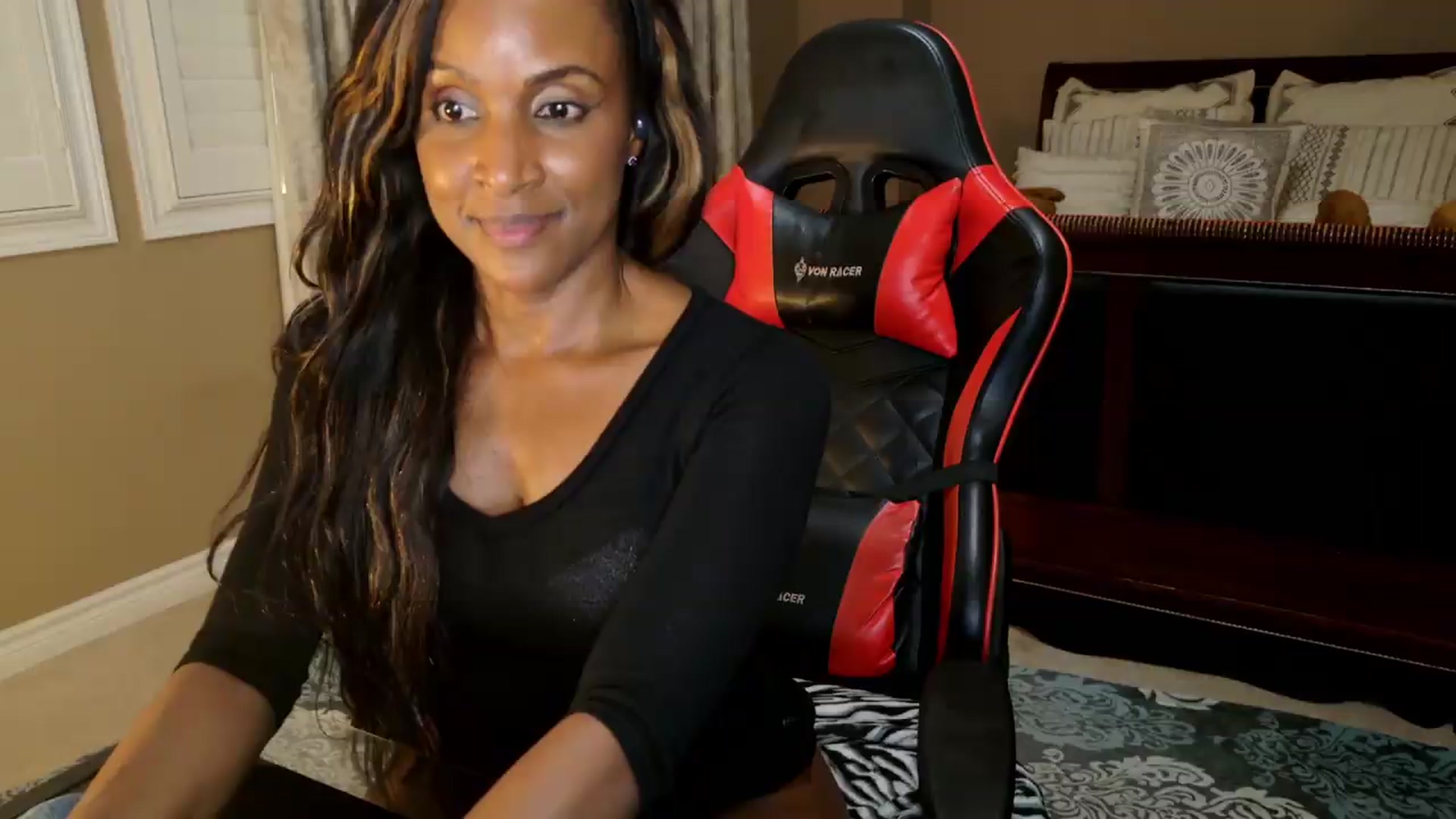 Gallery image thumbnail from Ms_WetNWild's myfreecams stream on, 08/01/2026, 07:25 image 18 of 20