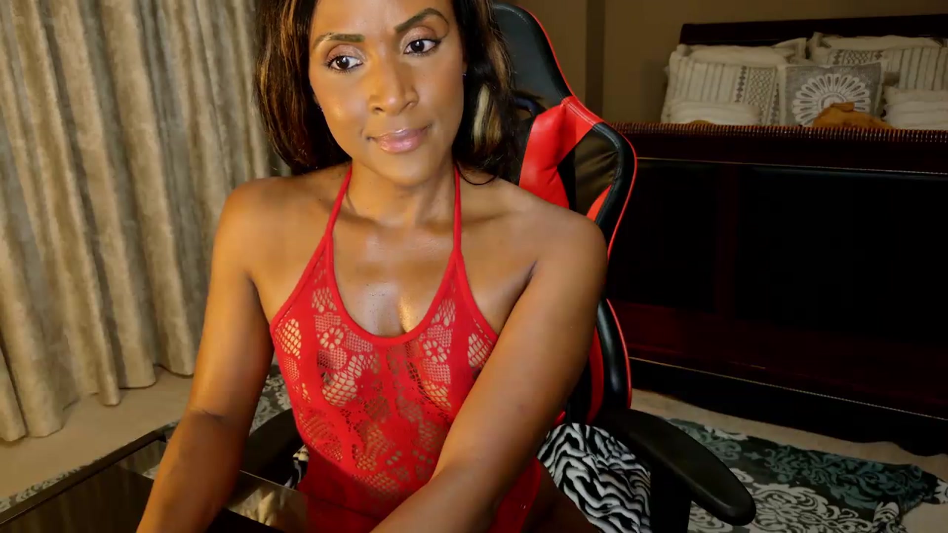 Gallery image thumbnail from Ms_WetNWild's myfreecams stream on, 08/06/2026, 04:32 image 9 of 20