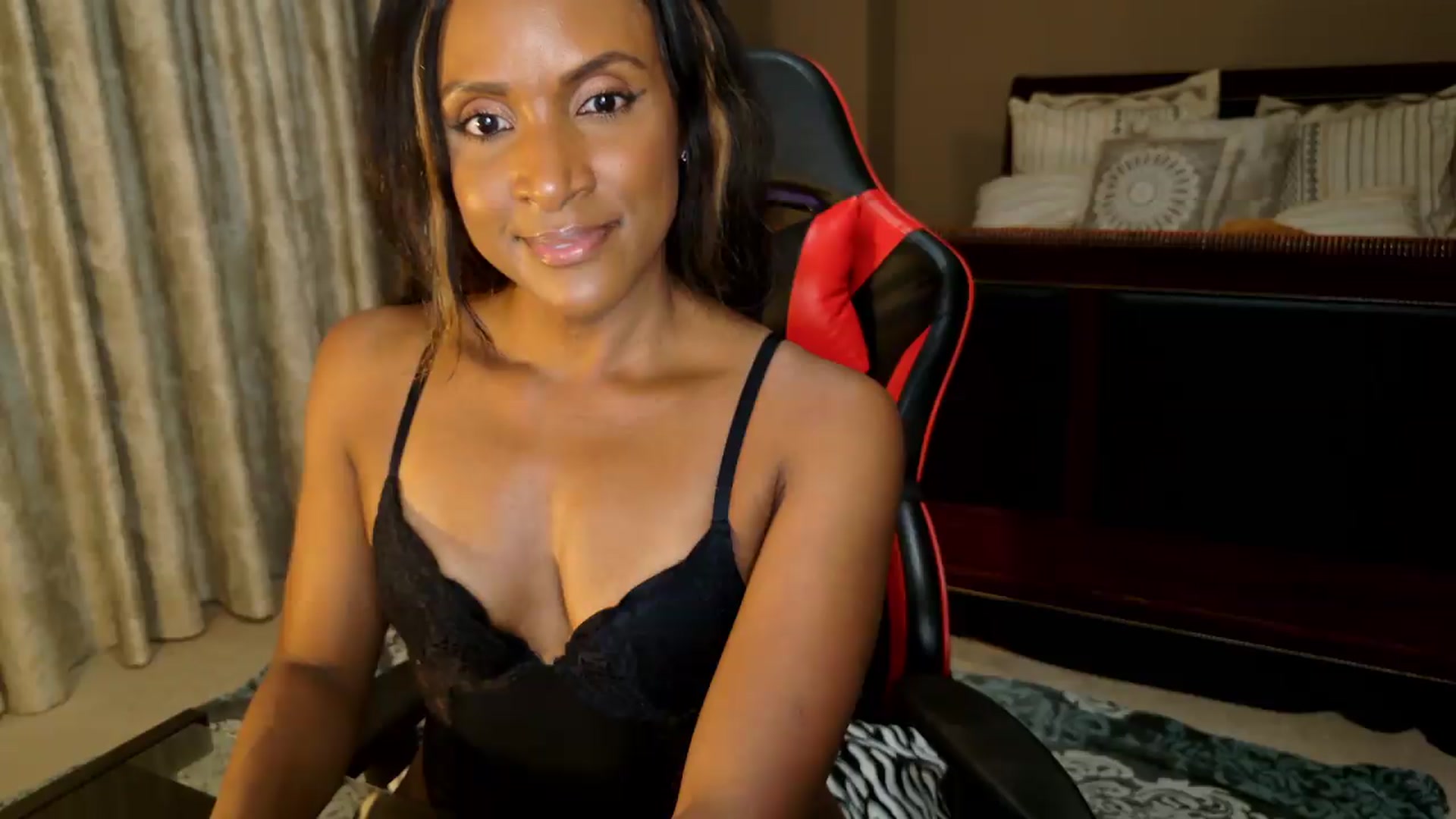 Gallery image thumbnail from Ms_WetNWild's myfreecams stream on, 08/07/2026, 03:49 image 9 of 20