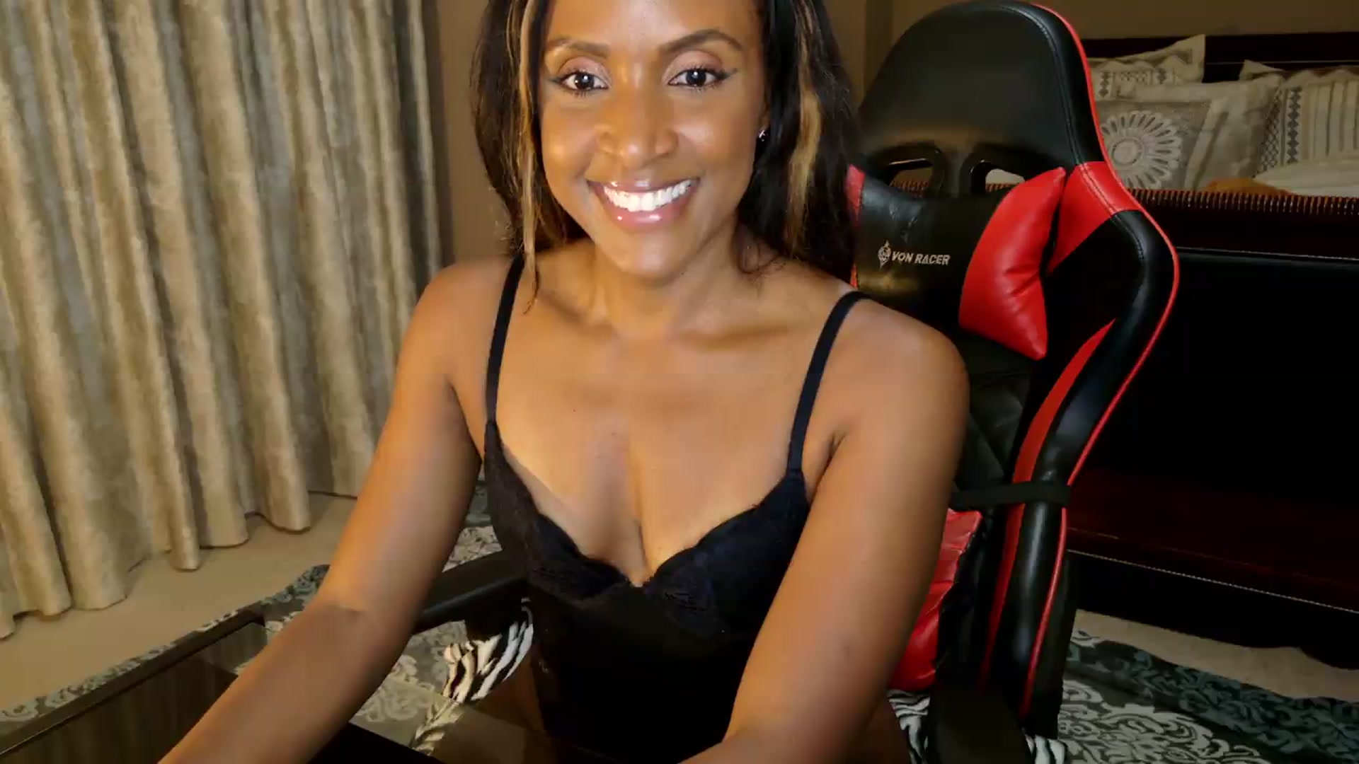 Gallery image thumbnail from Ms_WetNWild's myfreecams stream on, 08/07/2026, 03:49 image 13 of 20