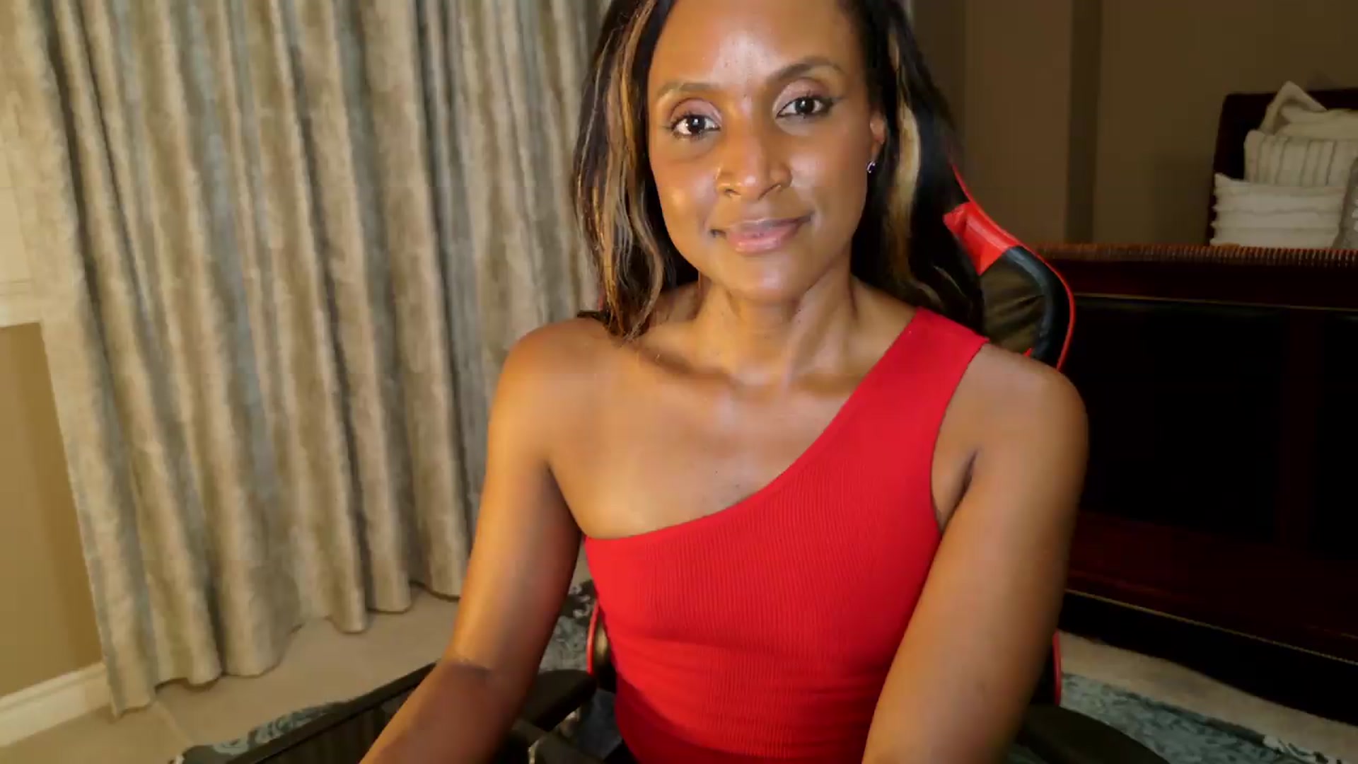 Gallery image thumbnail from Ms_WetNWild's myfreecams stream on, 08/08/2026, 03:45 image 13 of 20