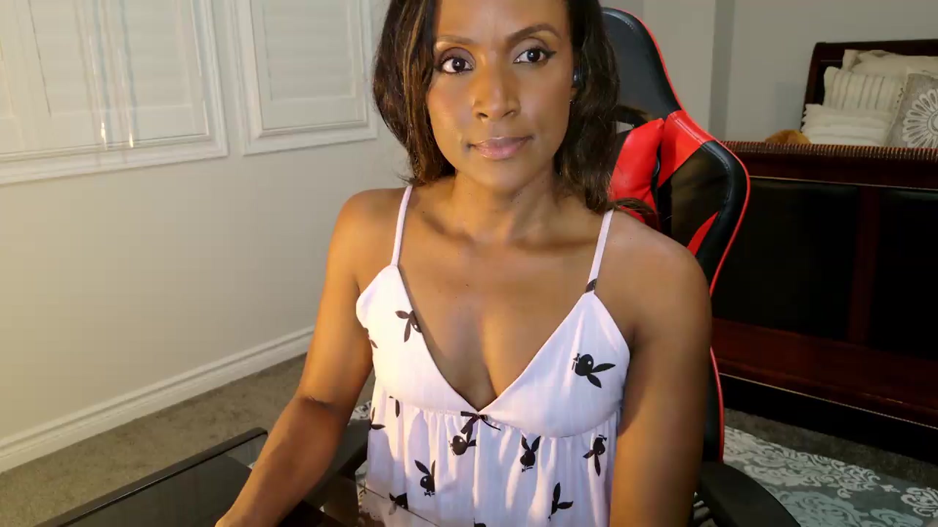 Gallery image thumbnail from Ms_WetNWild's myfreecams stream on, 08/20/2026, 05:28 image 16 of 20