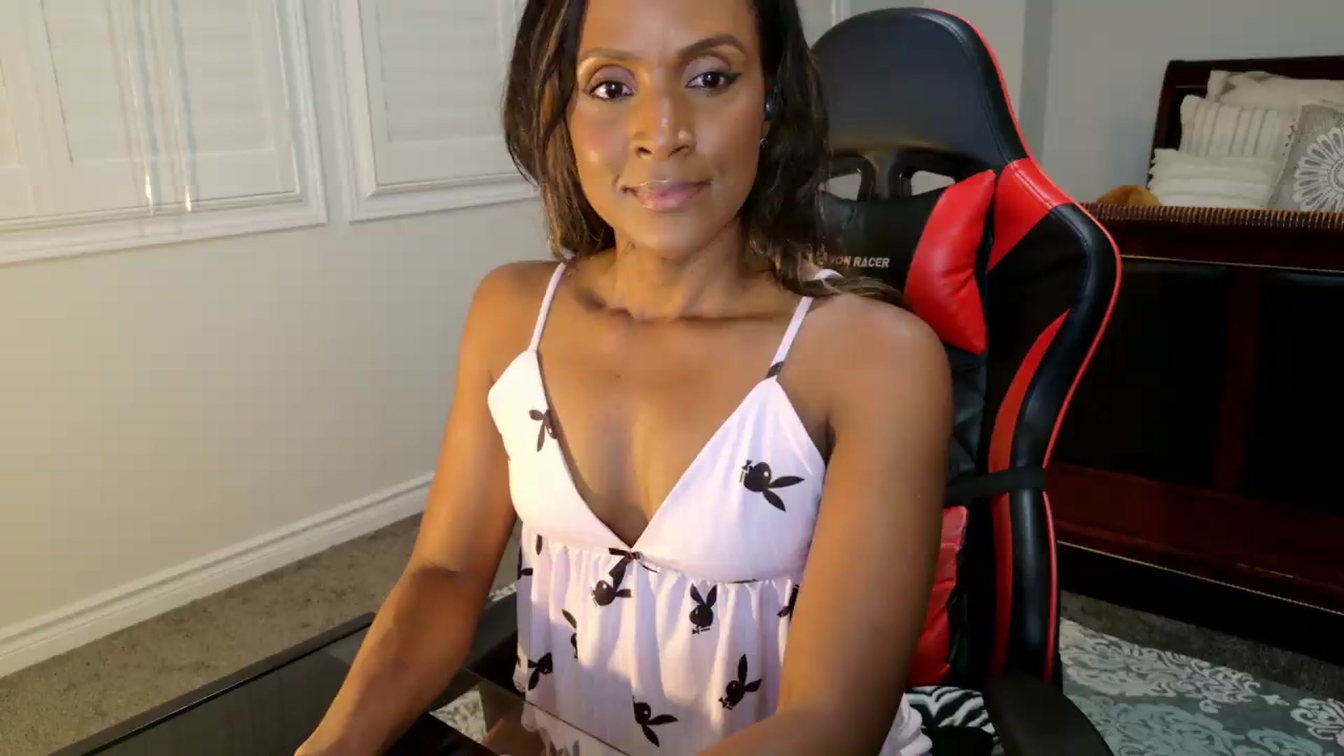Gallery image thumbnail from Ms_WetNWild's myfreecams stream on, 08/20/2026, 05:28 image 18 of 20