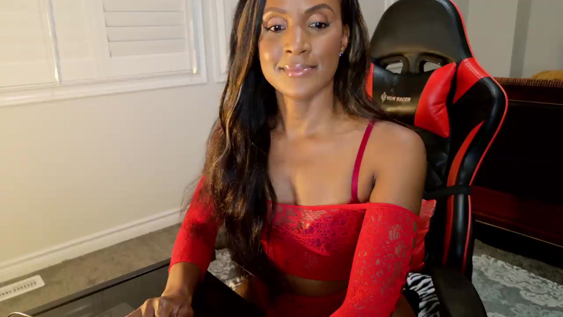 Gallery image thumbnail from Ms_WetNWild's myfreecams stream on, 08/21/2026, 02:39 image 1 of 20