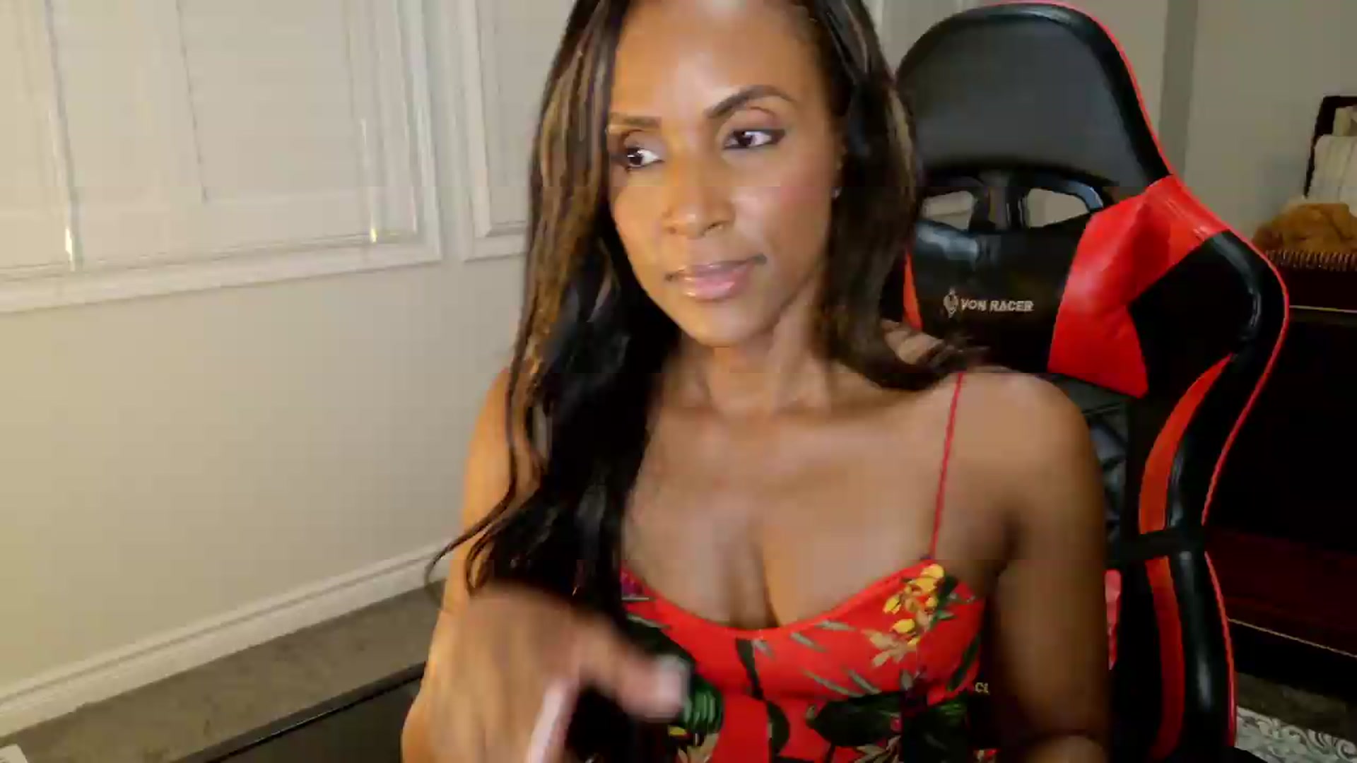 Gallery image thumbnail from Ms_WetNWild's myfreecams stream on, 08/22/2026, 05:06 image 4 of 20