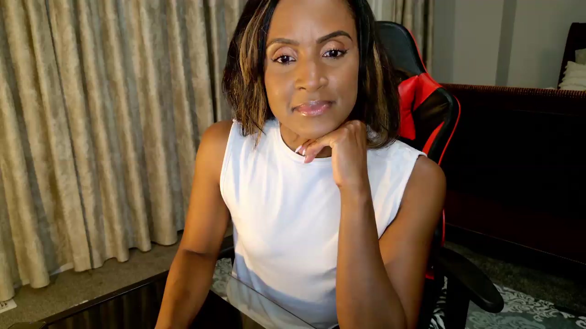 Gallery image thumbnail from Ms_WetNWild's myfreecams stream on, 08/27/2026, 01:16 image 2 of 20
