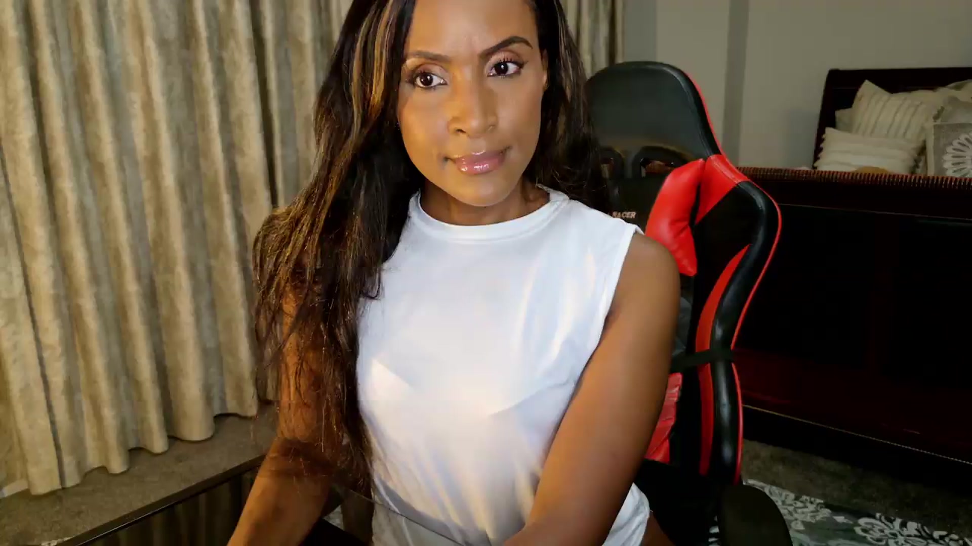 Gallery image thumbnail from Ms_WetNWild's myfreecams stream on, 08/27/2026, 02:02 image 1 of 20