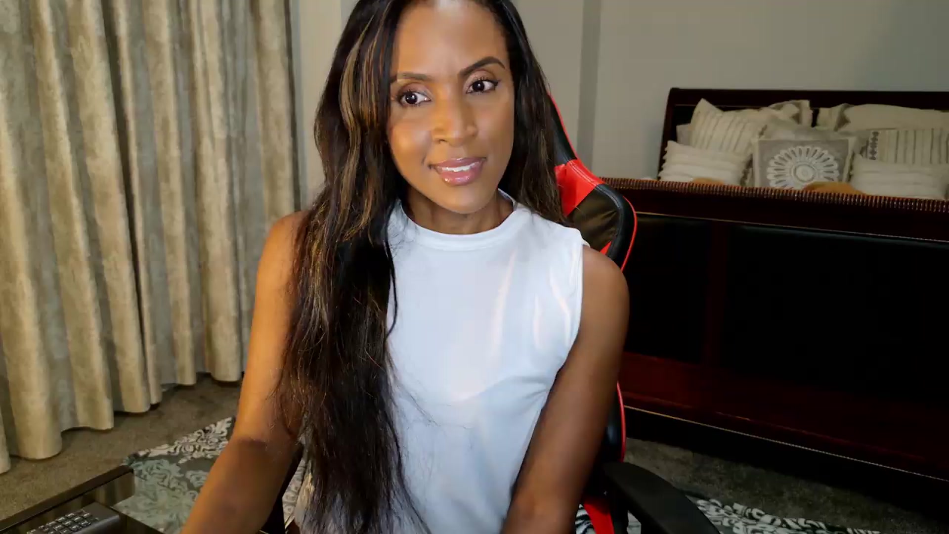 Gallery image thumbnail from Ms_WetNWild's myfreecams stream on, 08/27/2026, 03:53 image 7 of 20