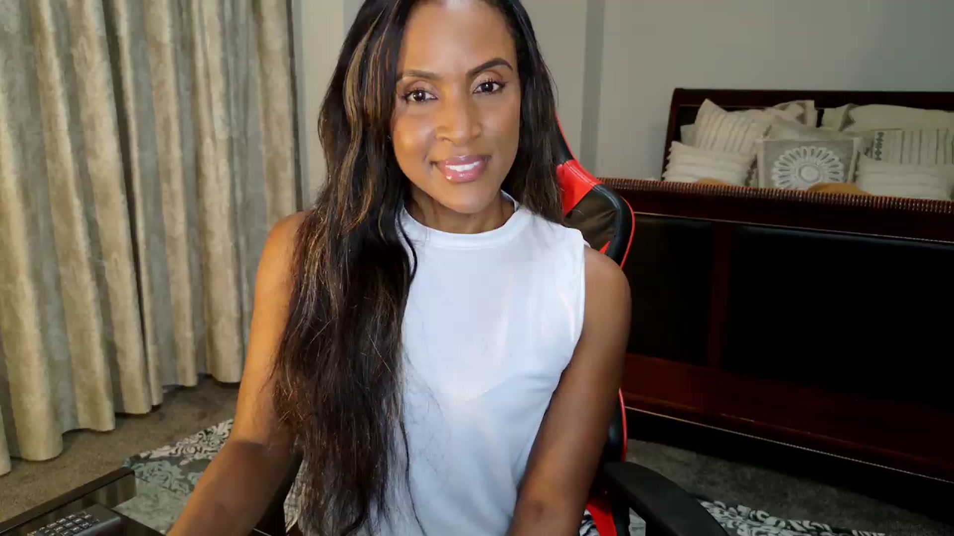 Gallery image thumbnail from Ms_WetNWild's myfreecams stream on, 08/27/2026, 03:53 image 6 of 20