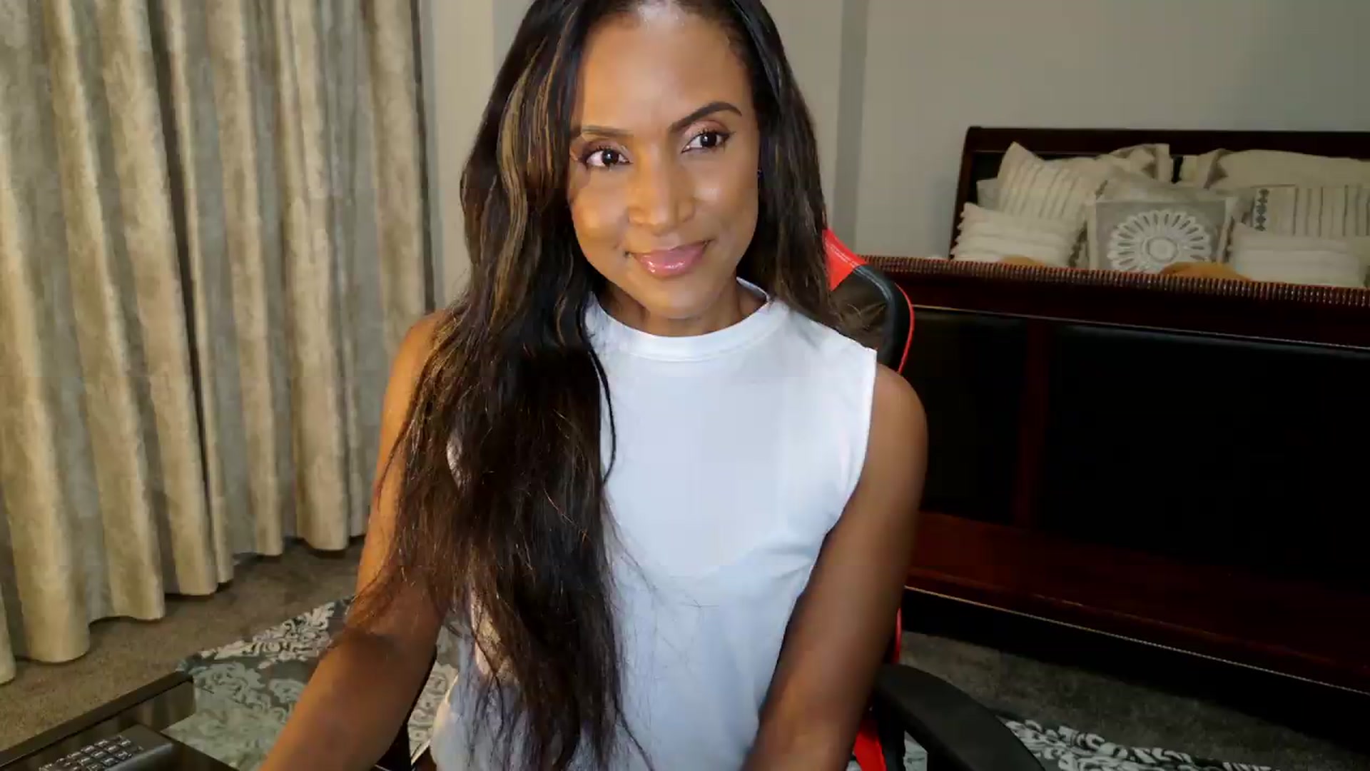 Gallery image thumbnail from Ms_WetNWild's myfreecams stream on, 08/27/2026, 03:53 image 8 of 20
