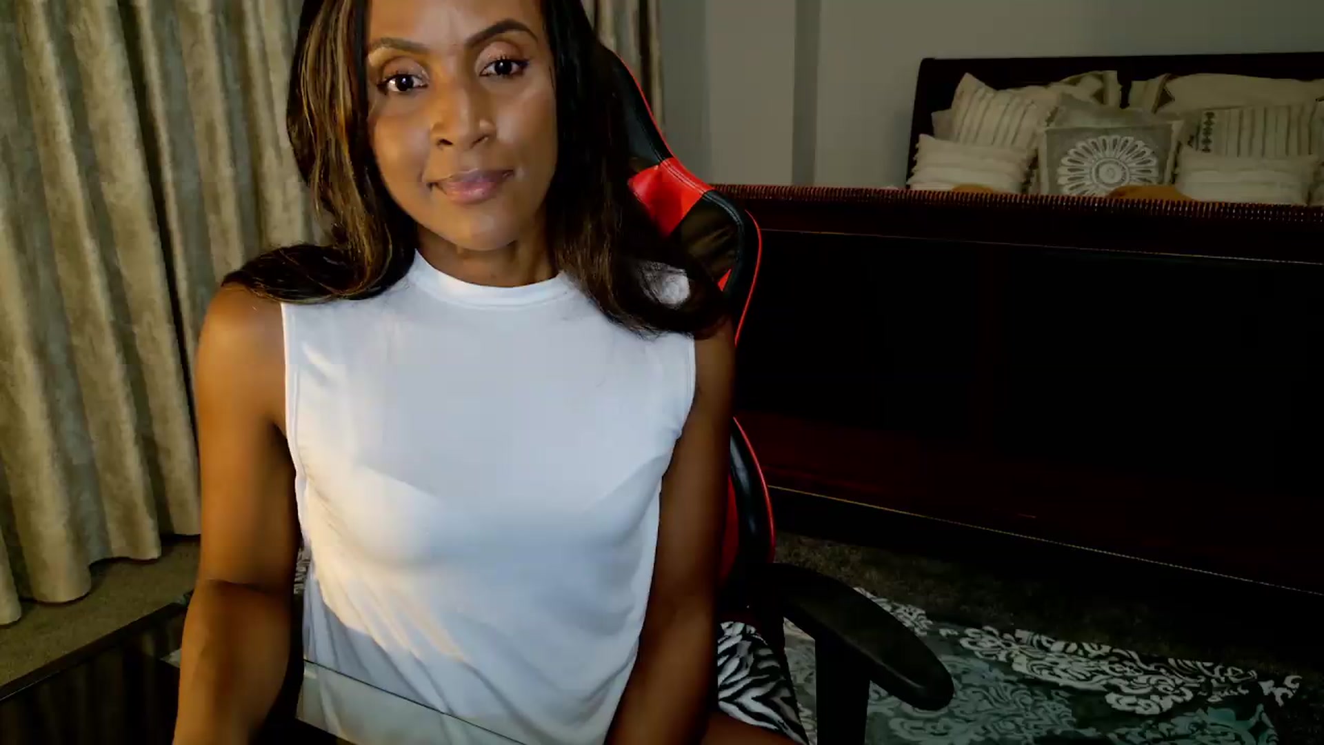Gallery image thumbnail from Ms_WetNWild's myfreecams stream on, 08/27/2026, 05:15 image 6 of 20