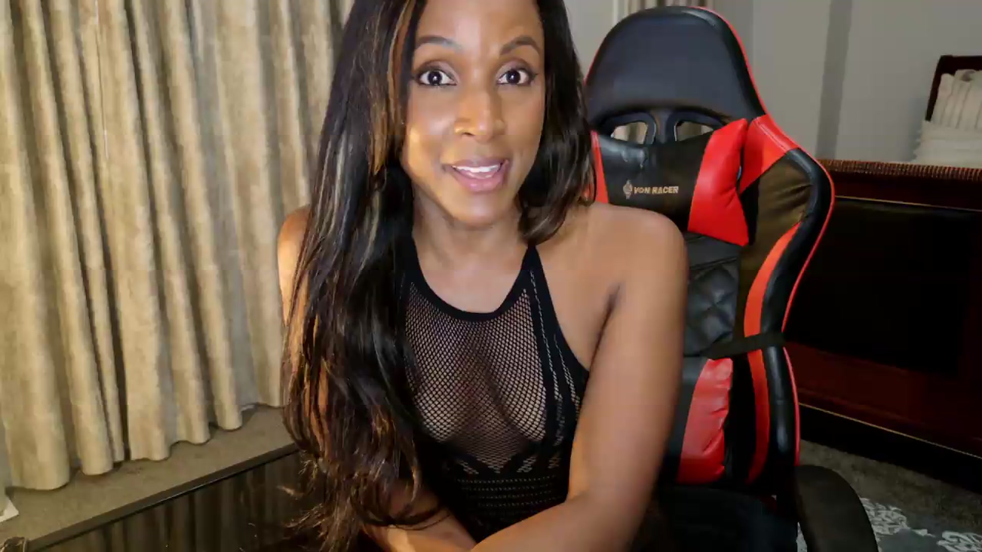 Gallery image thumbnail from Ms_WetNWild's myfreecams stream on, 08/29/2026, 01:47 image 7 of 20