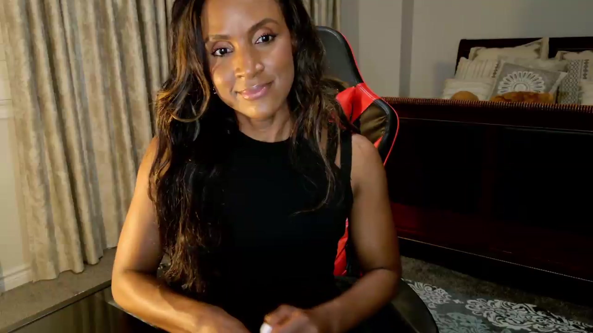 Gallery image thumbnail from Ms_WetNWild's myfreecams stream on, 08/31/2026, 03:52 image 12 of 20