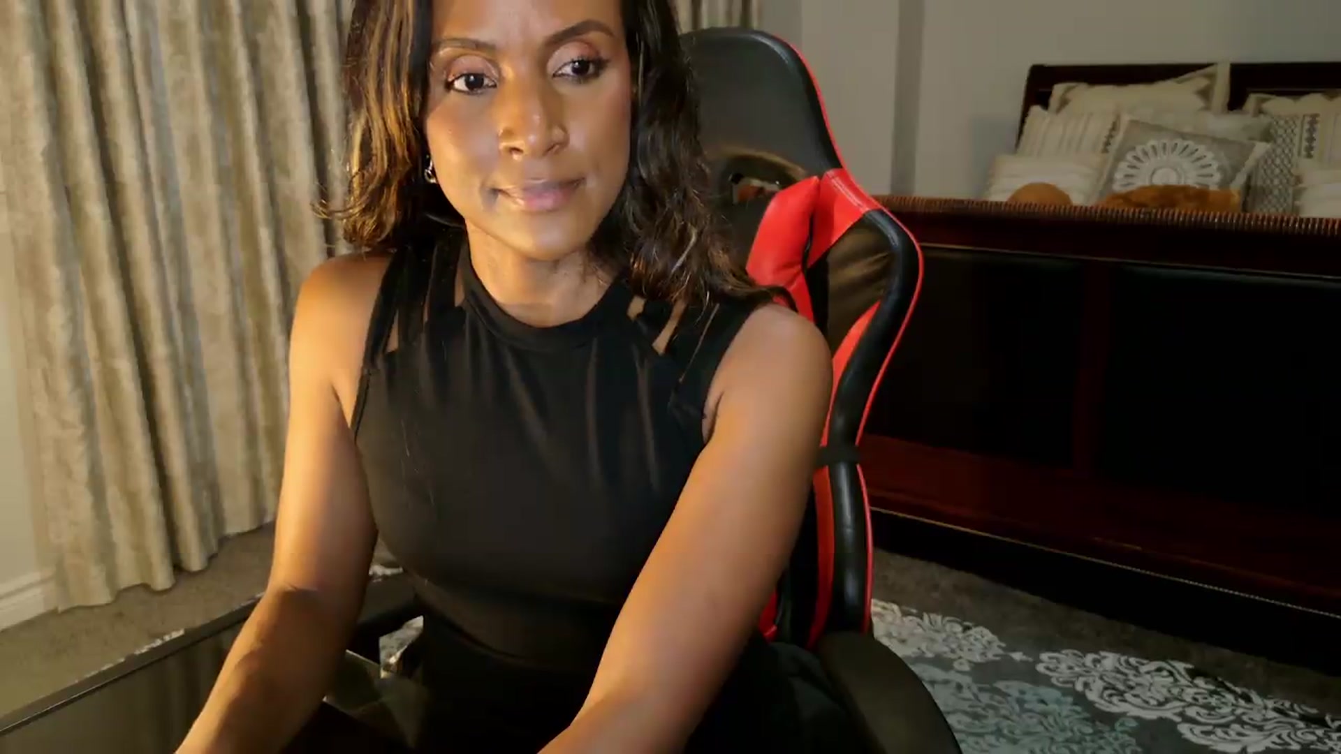 Gallery image thumbnail from Ms_WetNWild's myfreecams stream on, 08/31/2026, 03:52 image 19 of 20