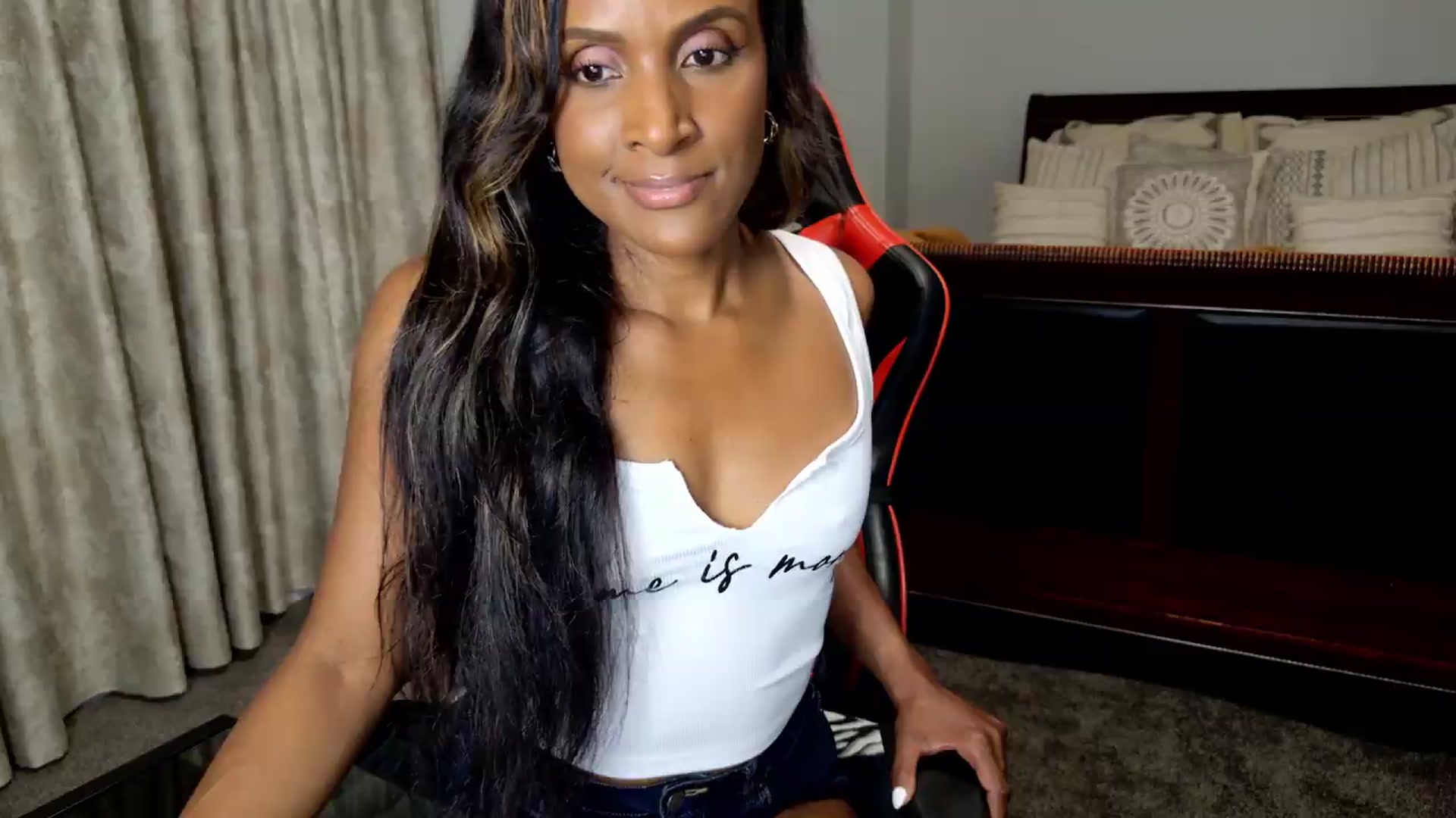 Gallery image thumbnail from Ms_WetNWild's myfreecams stream on, 09/06/2026, 04:20 image 11 of 20