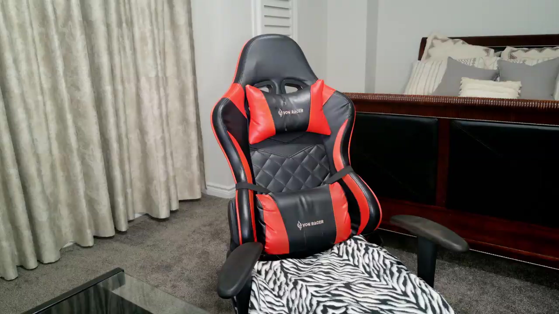 Gallery image thumbnail from Ms_WetNWild's myfreecams stream on, 09/15/2026, 01:44 image 20 of 20