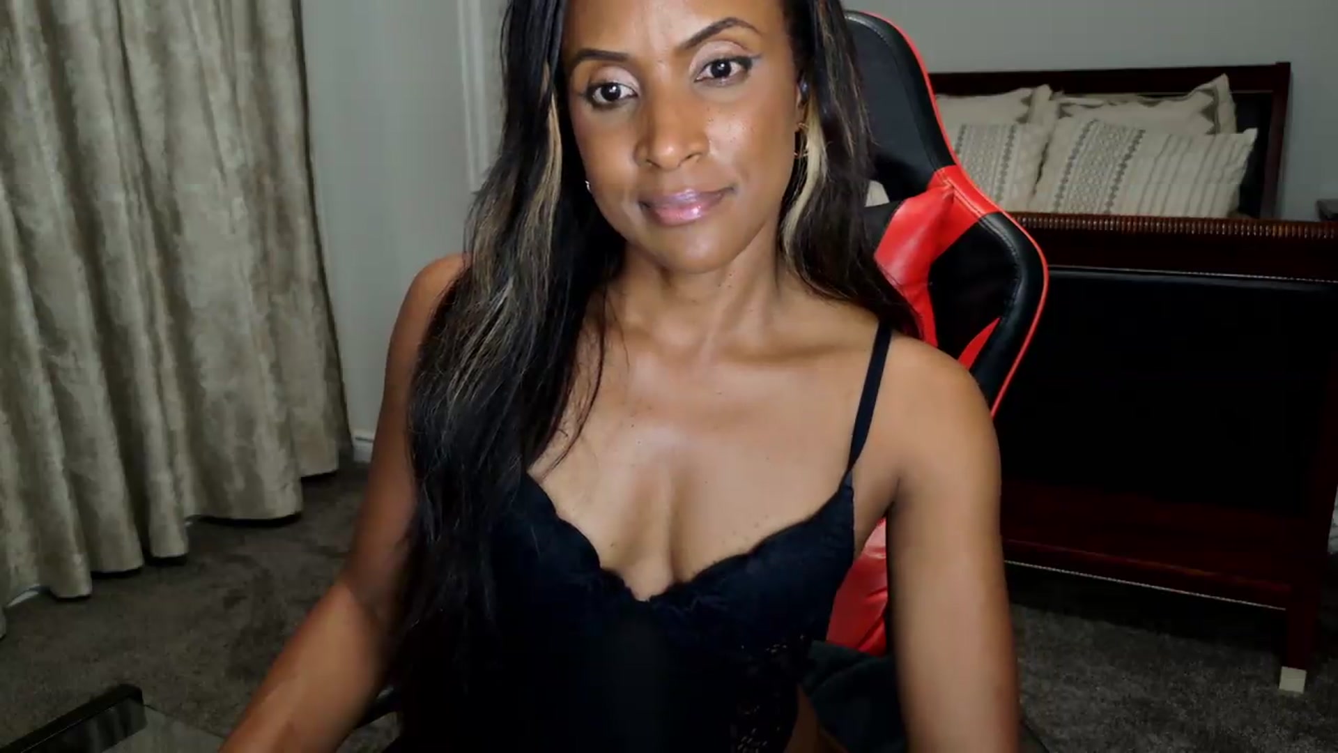 Gallery image thumbnail from Ms_WetNWild's myfreecams stream on, 09/18/2026, 03:15 image 15 of 20