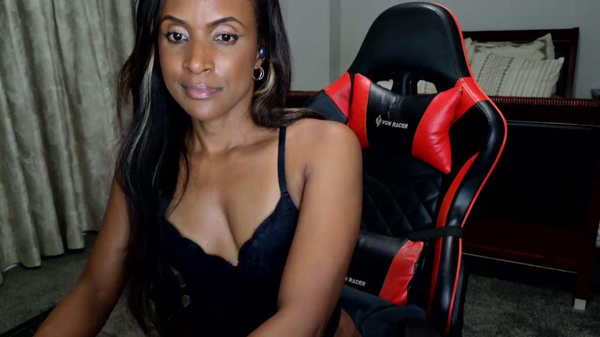 Gallery image thumbnail from Ms_WetNWild's myfreecams stream on, 09/18/2026, 03:15 image 20 of 20