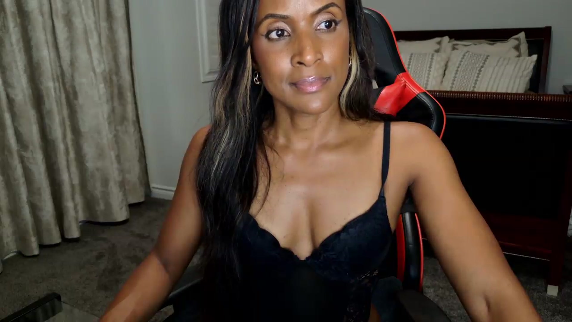 Gallery image thumbnail from Ms_WetNWild's myfreecams stream on, 09/18/2026, 03:15 image 13 of 20
