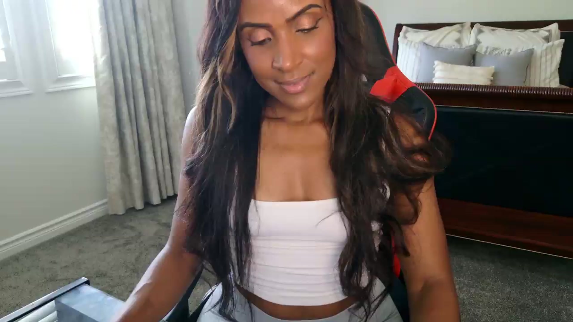 Gallery image thumbnail from Ms_WetNWild's myfreecams stream on, 09/18/2026, 15:30 image 7 of 20
