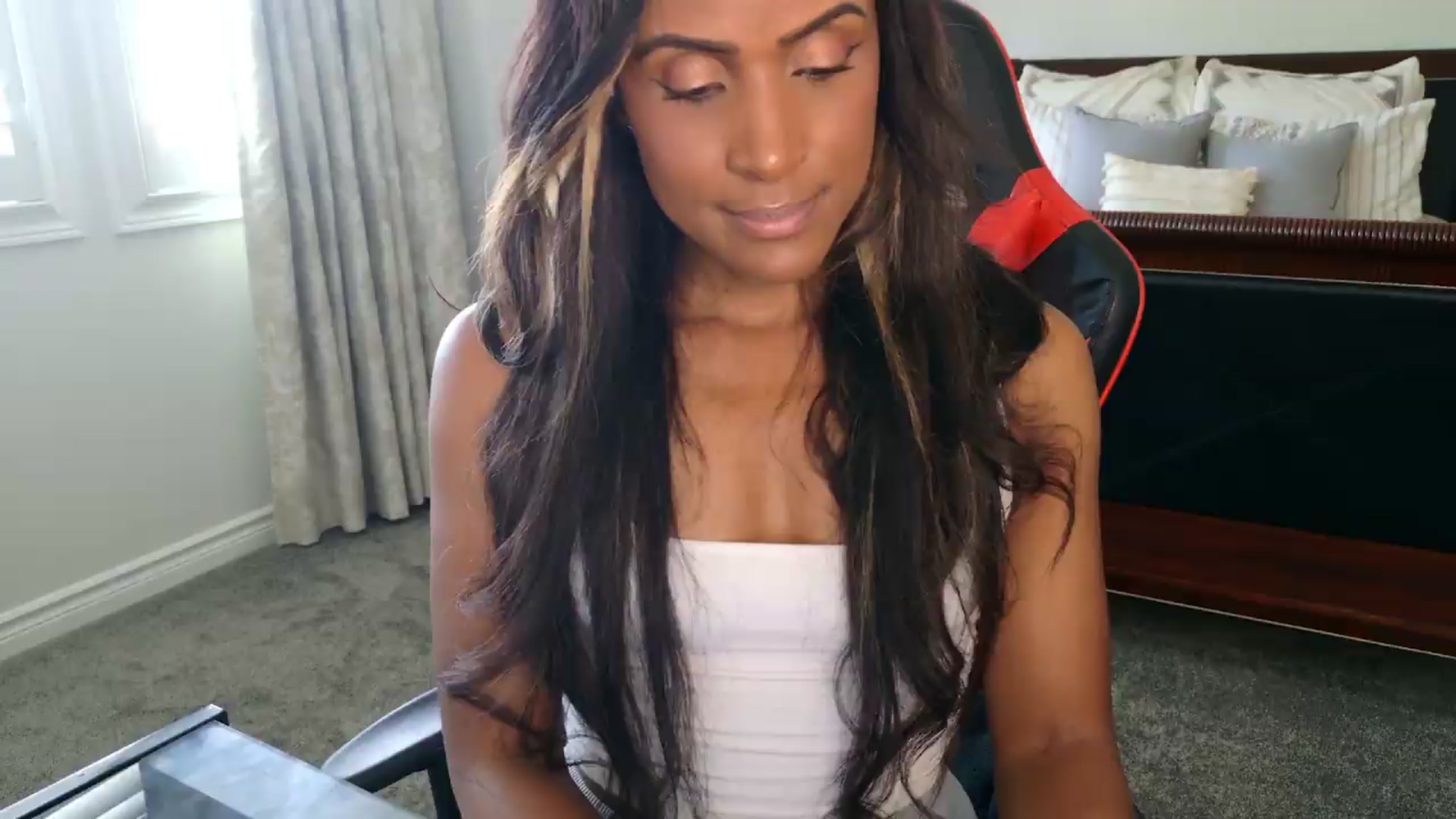 Gallery image thumbnail from Ms_WetNWild's myfreecams stream on, 09/18/2026, 15:30 image 1 of 20