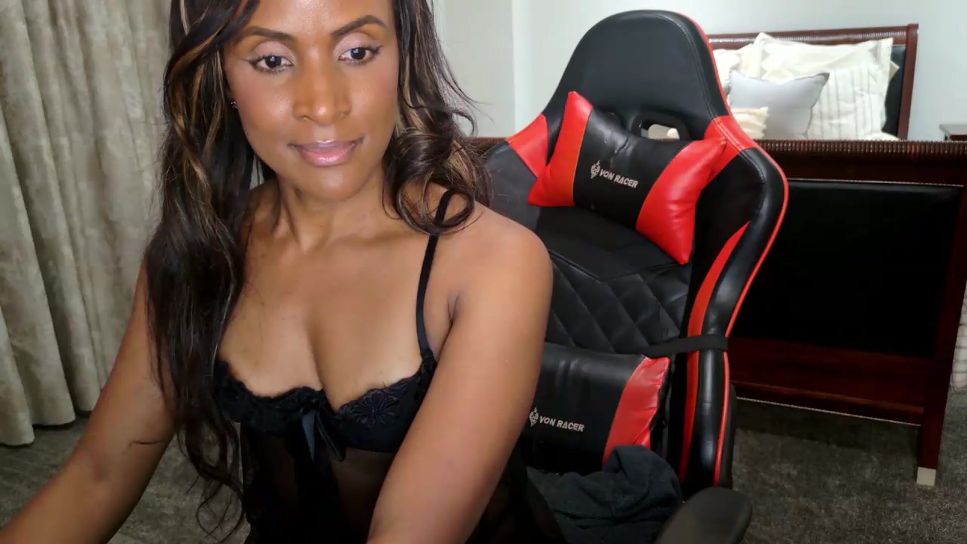 Gallery image thumbnail from Ms_WetNWild's myfreecams stream on, 09/20/2026, 02:09 image 19 of 20