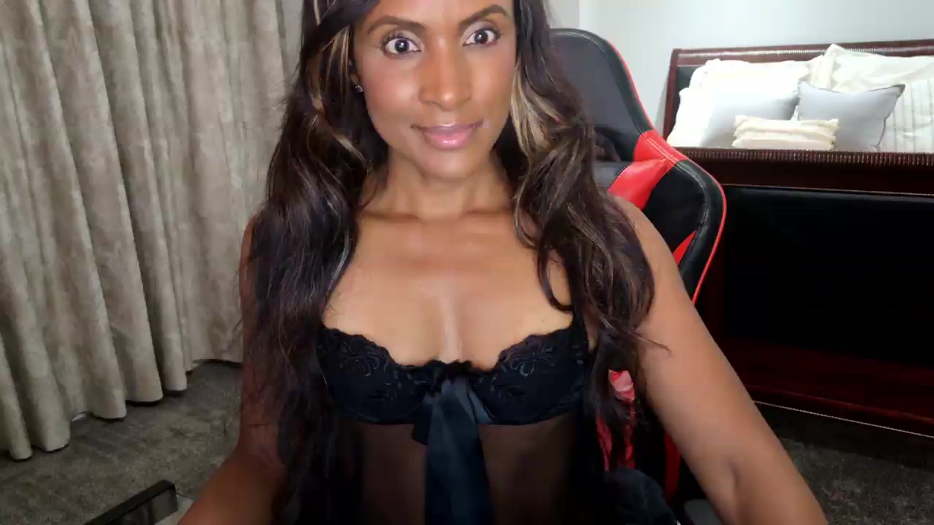 Gallery image thumbnail from Ms_WetNWild's myfreecams stream on, 09/20/2026, 02:09 image 3 of 20