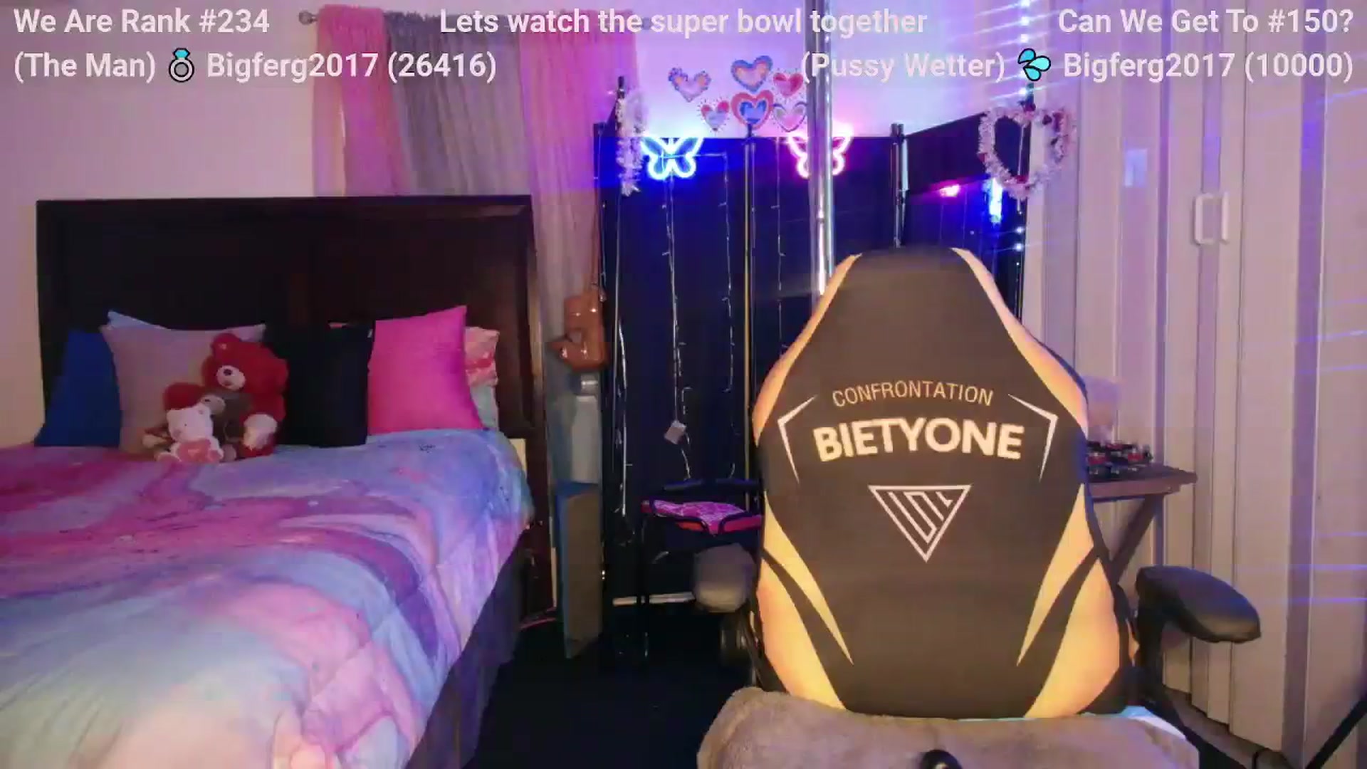 Gallery image thumbnail from Ms_WetnReady's myfreecams stream on, 02/09/2024, 12:56 image 20 of 20