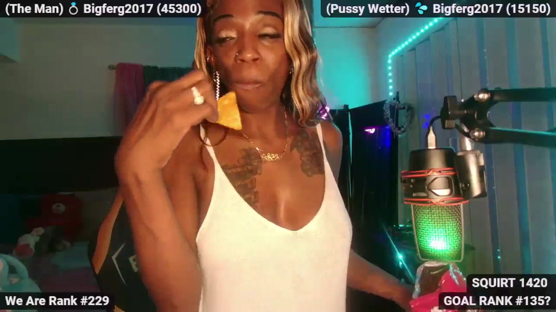 Gallery image thumbnail from Ms_WetnReady's myfreecams stream on, 03/24/2024, 09:31 image 12 of 20
