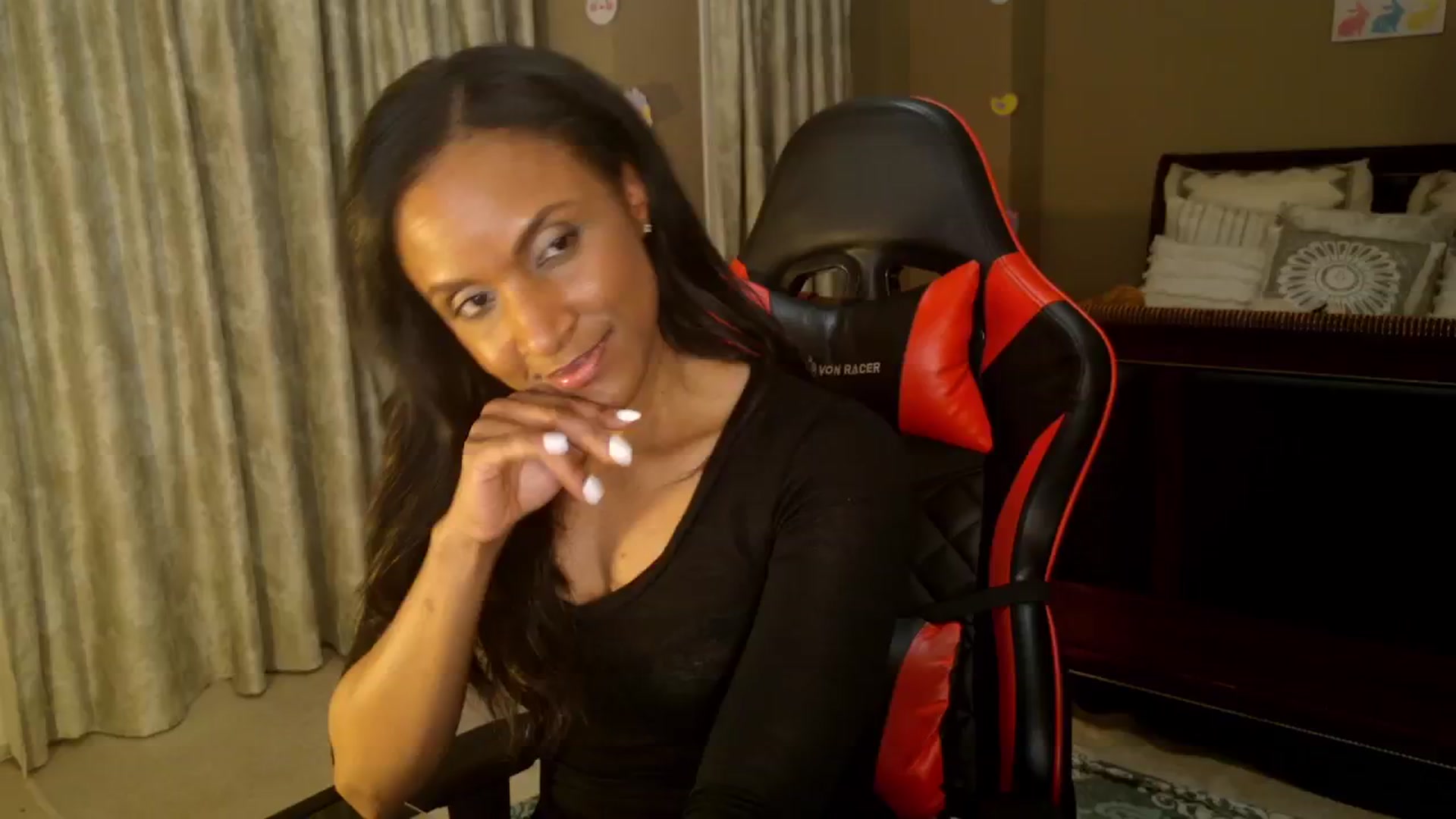 Gallery image thumbnail from Ms_WnWBdayMth's myfreecams stream on, 04/05/2025, 24:45 image 9 of 20
